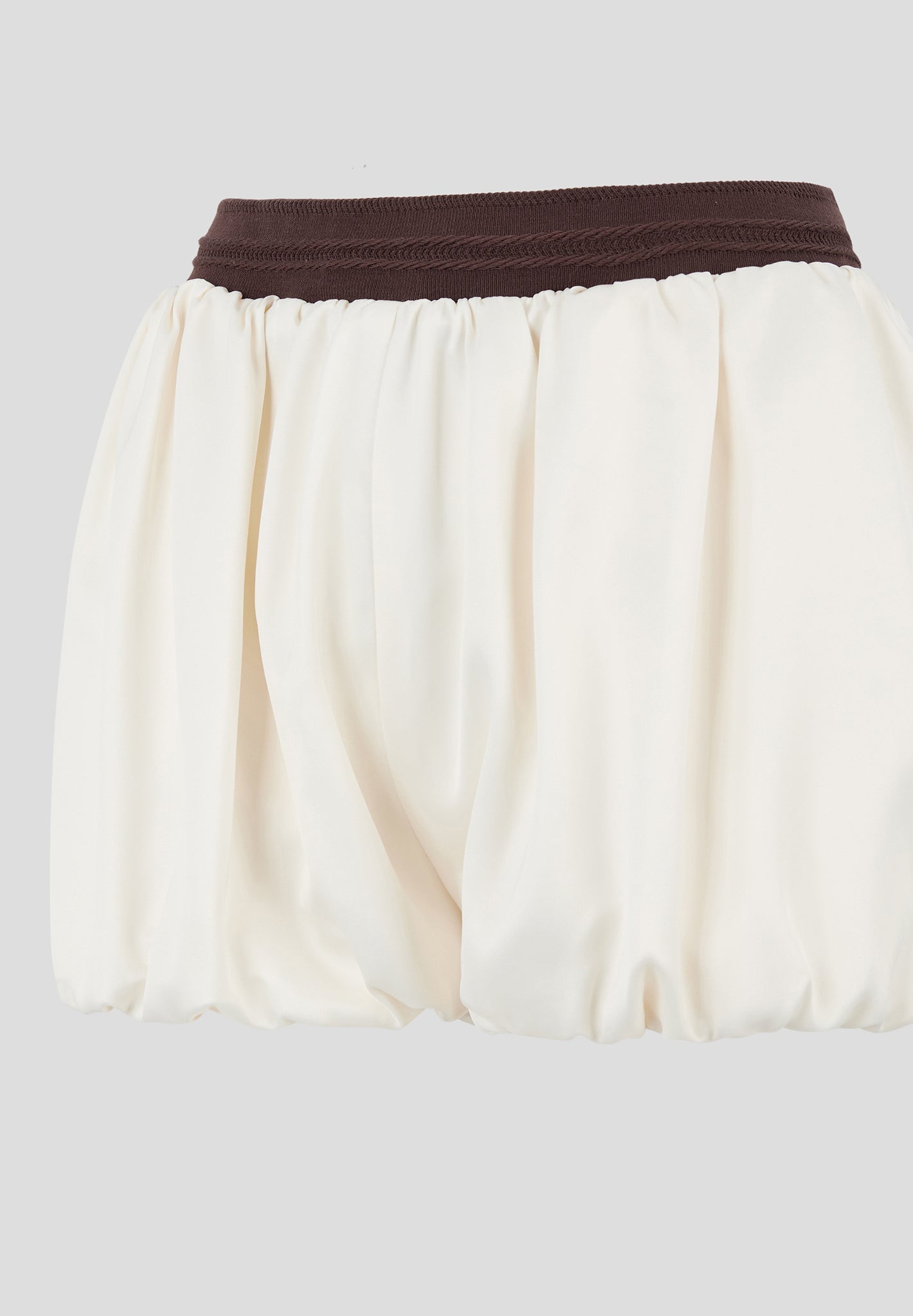 Zoe - Satin Balloon Shorts - Ivory/Brown