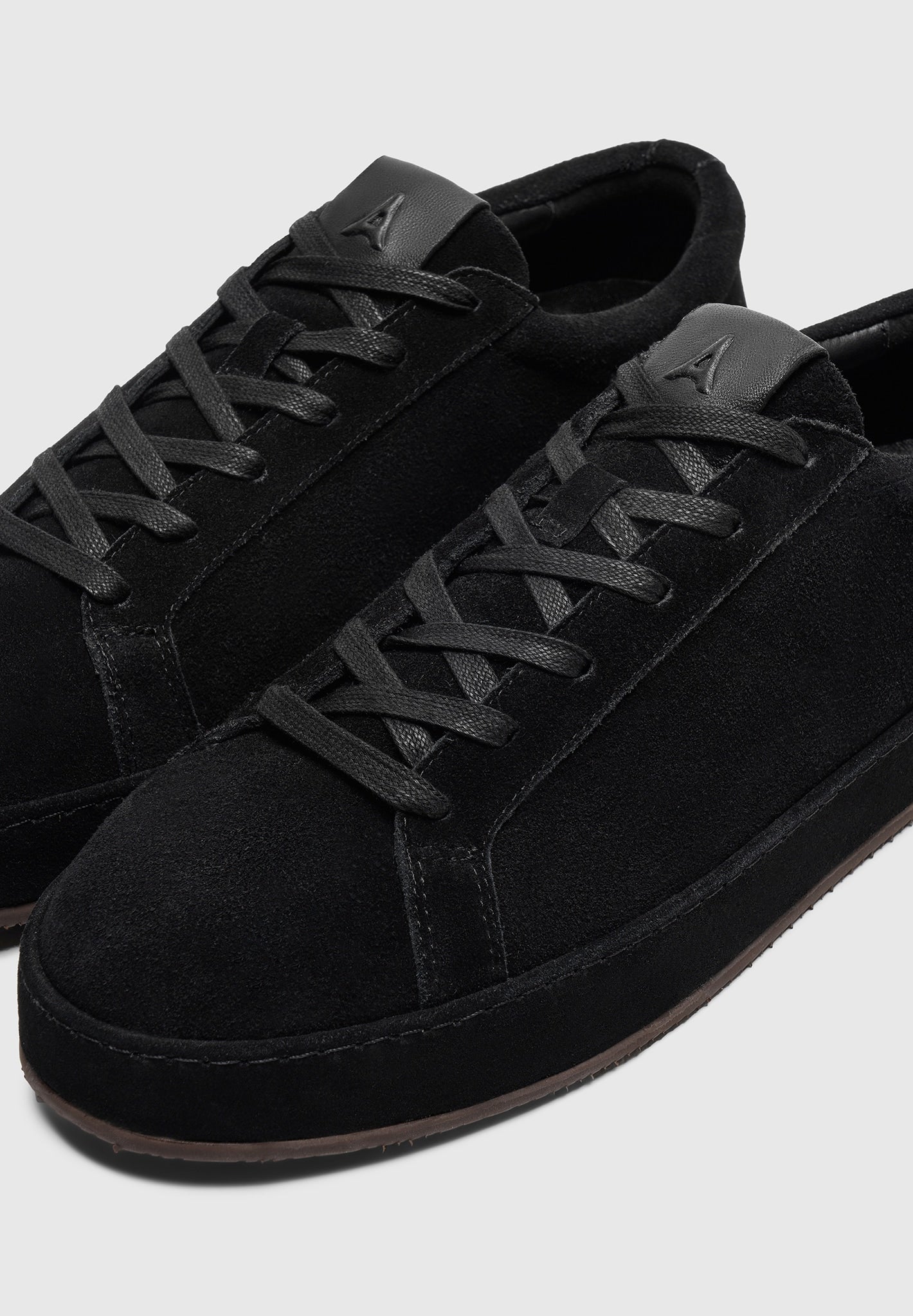 cannes-suede-sneaker-midnight