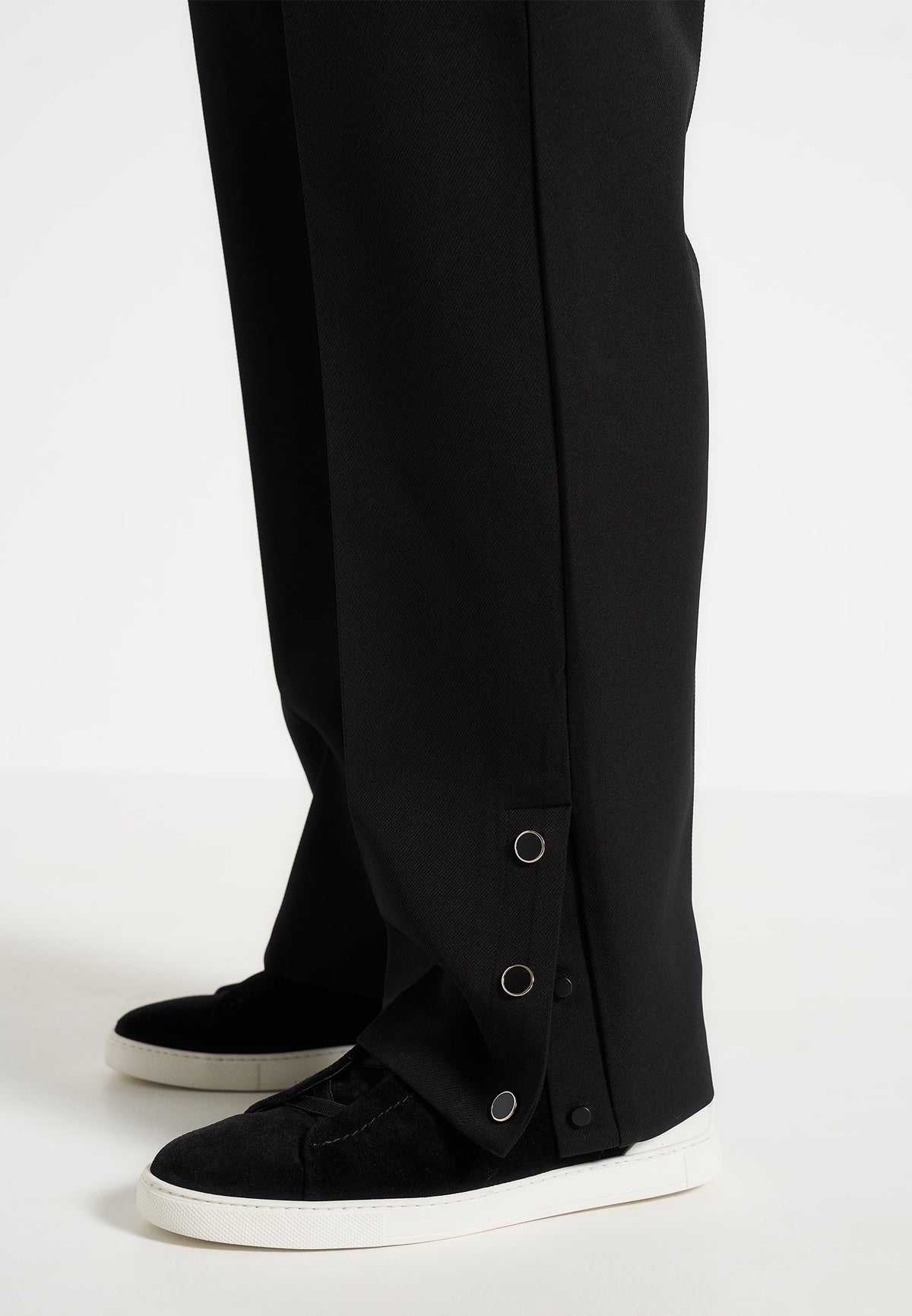 Boris - Tailored Button Cuff Trousers - Black