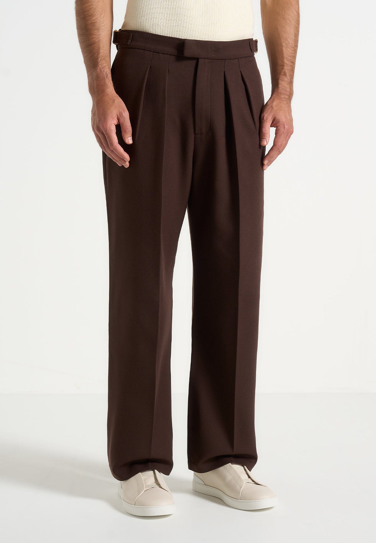 P⁠ierre - Relaxed Fit Pleated Tailored Trousers - Brown
