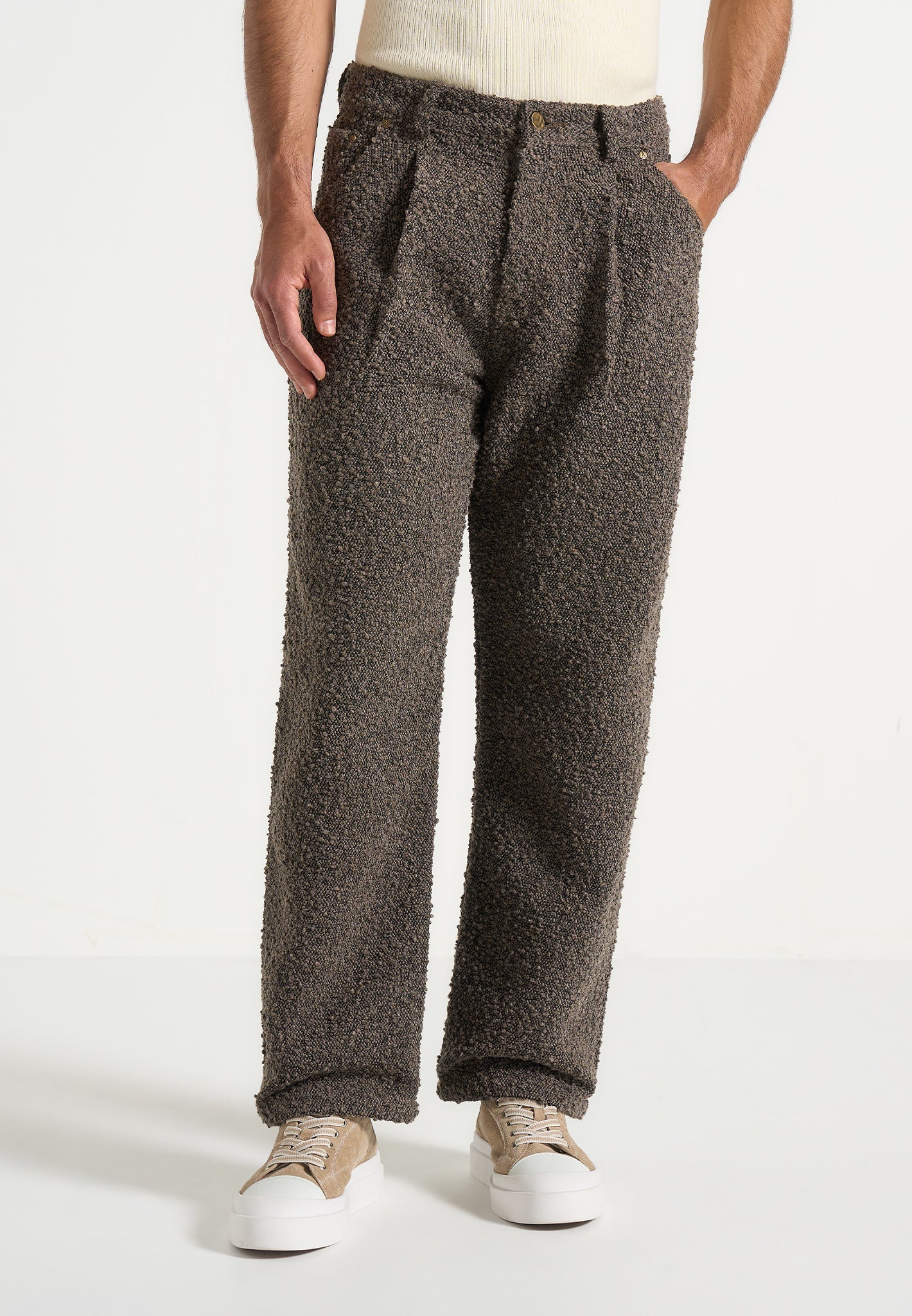 arnault-boucle-pleated-jeans-brown