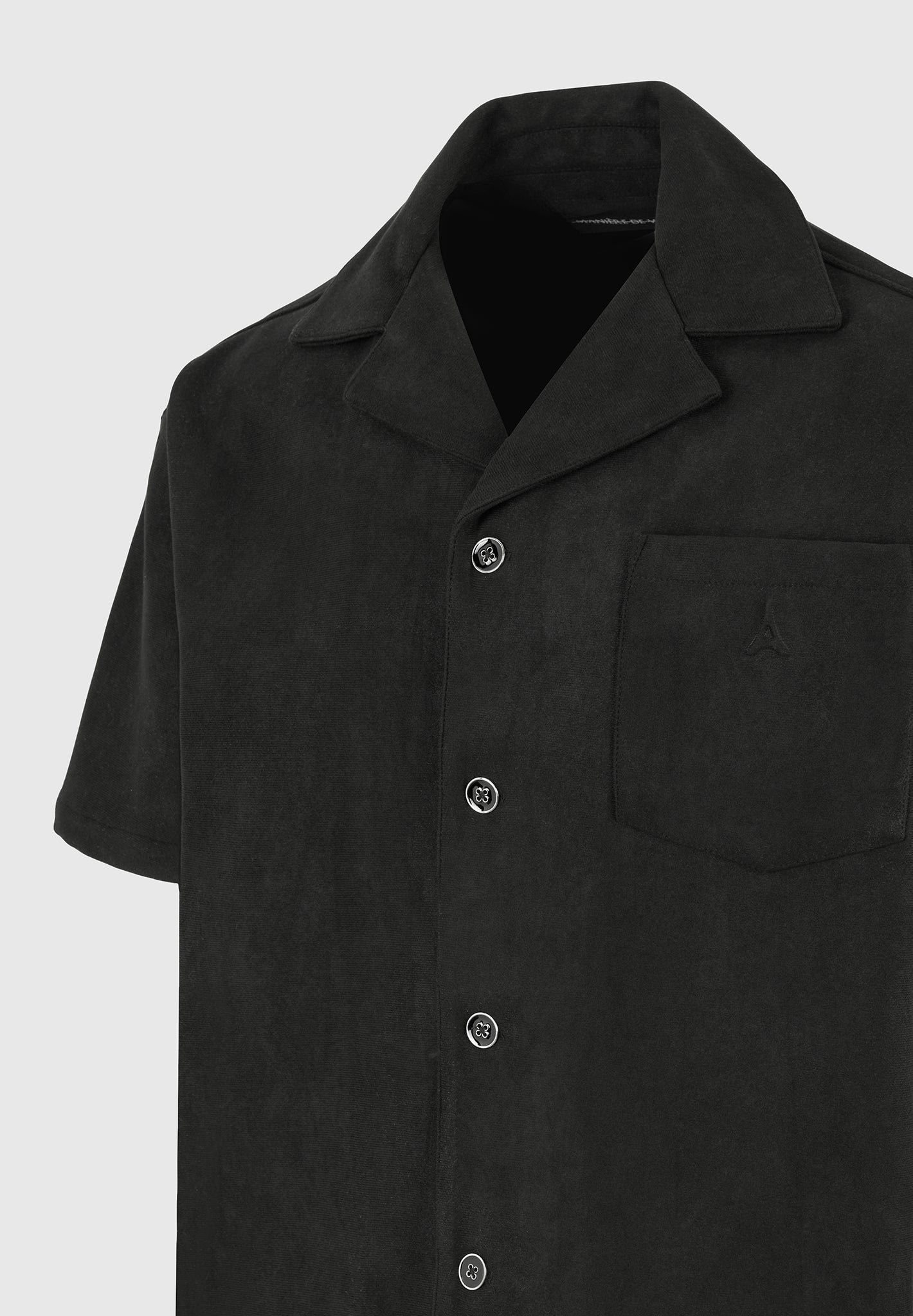 luc-boxy-suede-shirt-black