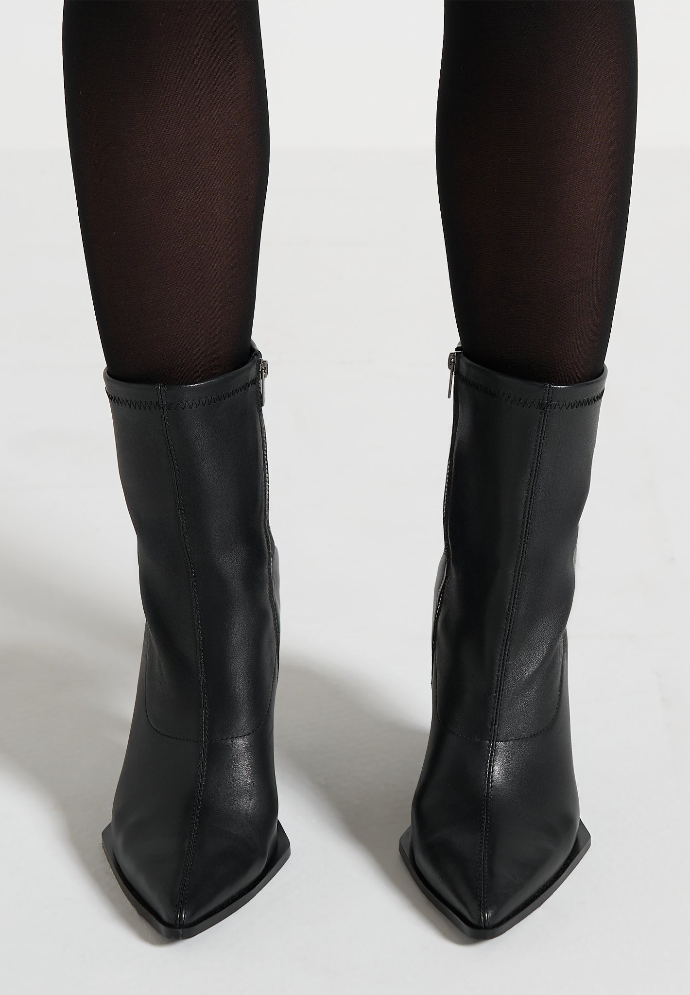 leiffel-heeled-leather-boot-midnight