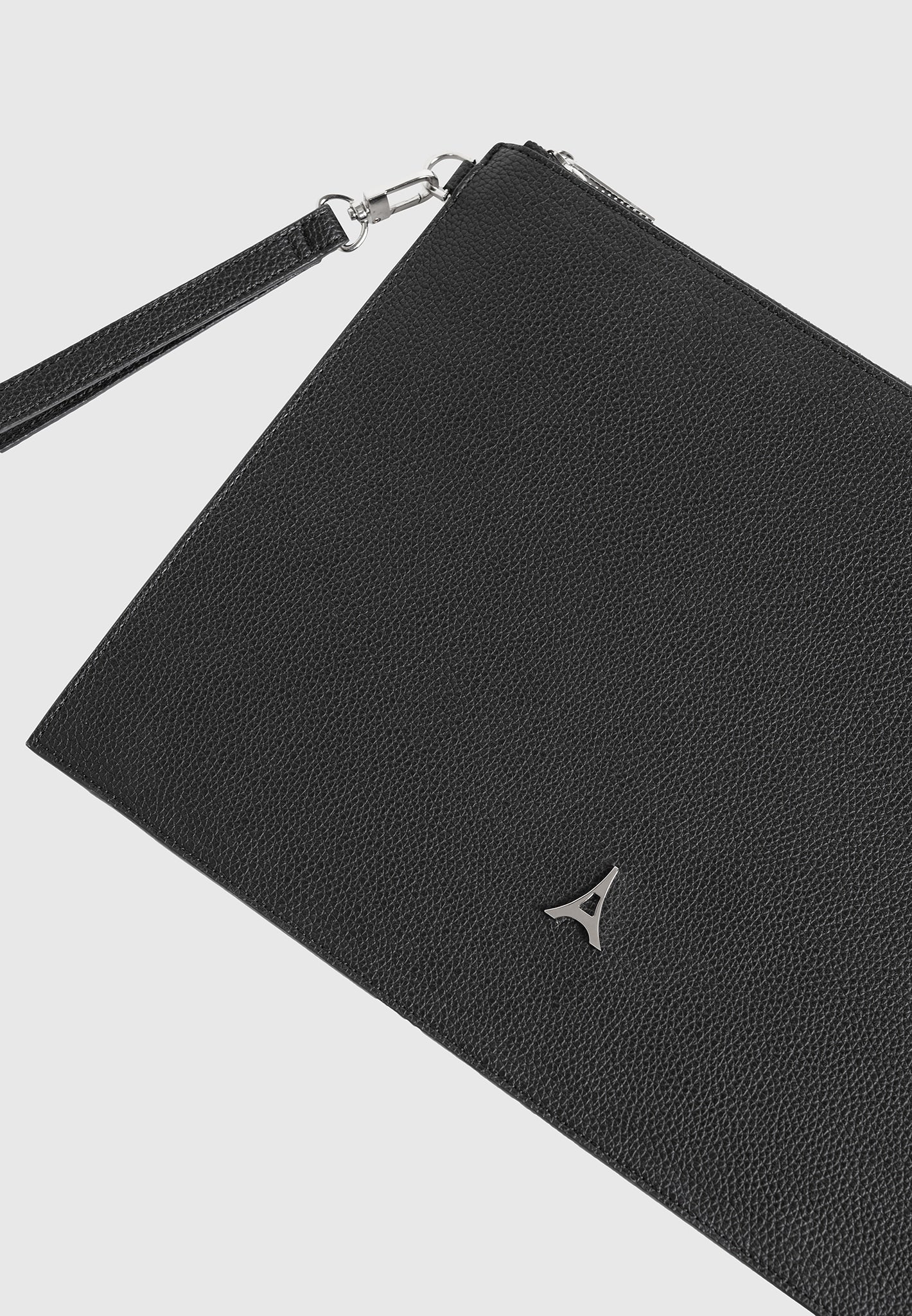 vegan-leather-eiffel-laptop-case-black