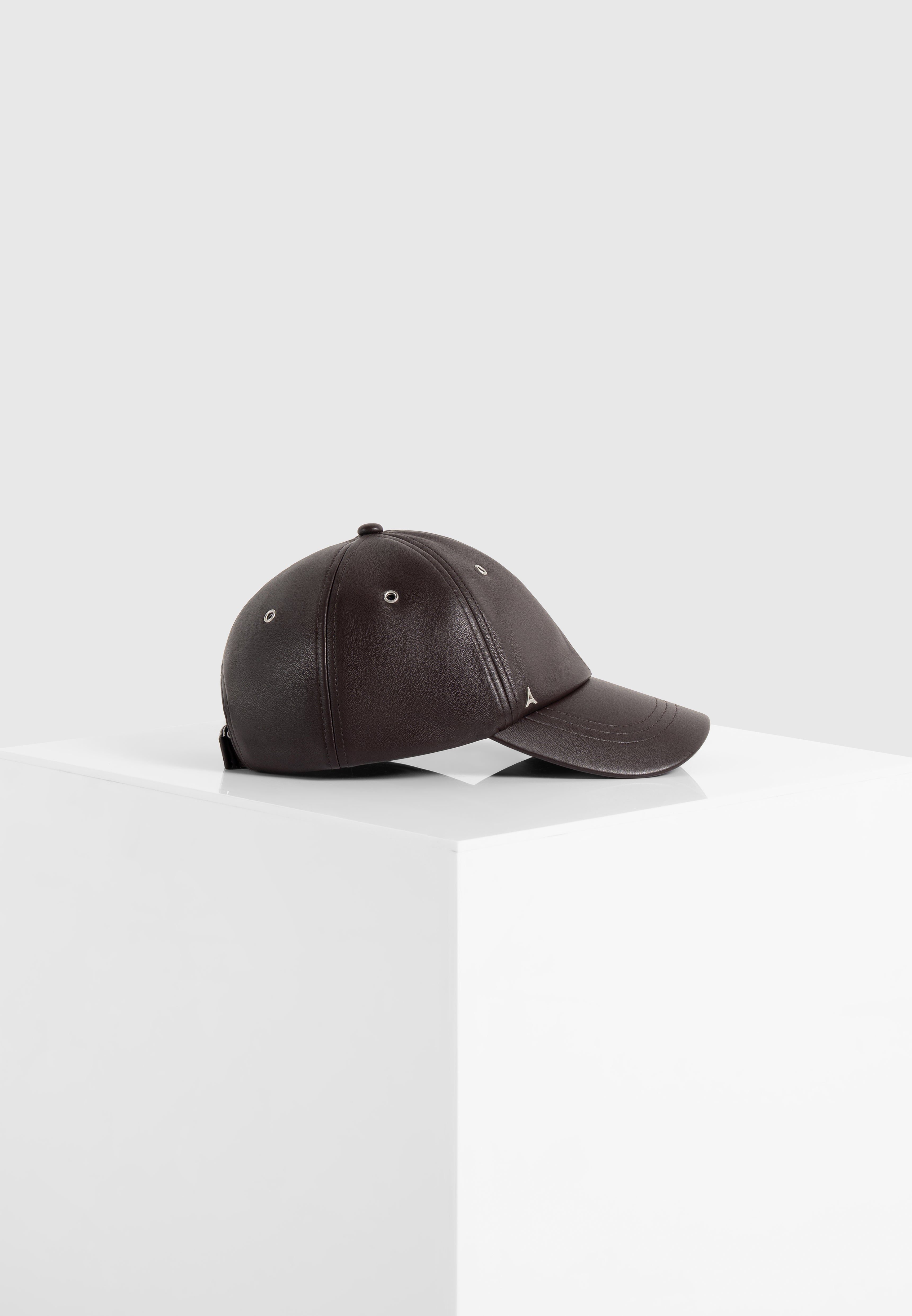 Lou - Leather Cap - Brown 