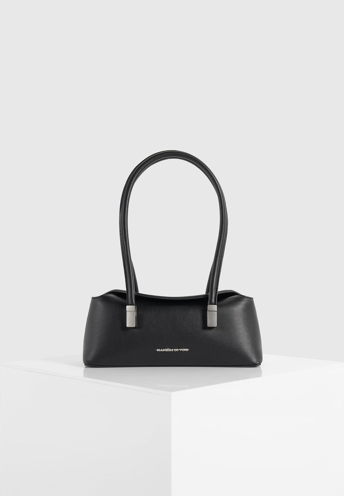 Annelise - Leather Baguette Bag - Black