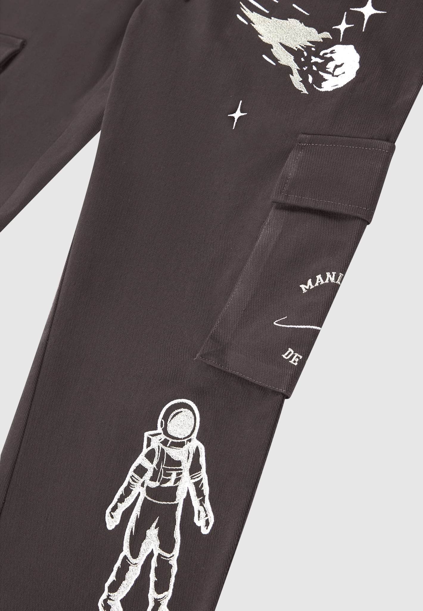 astronaut-cargo-pants-grey