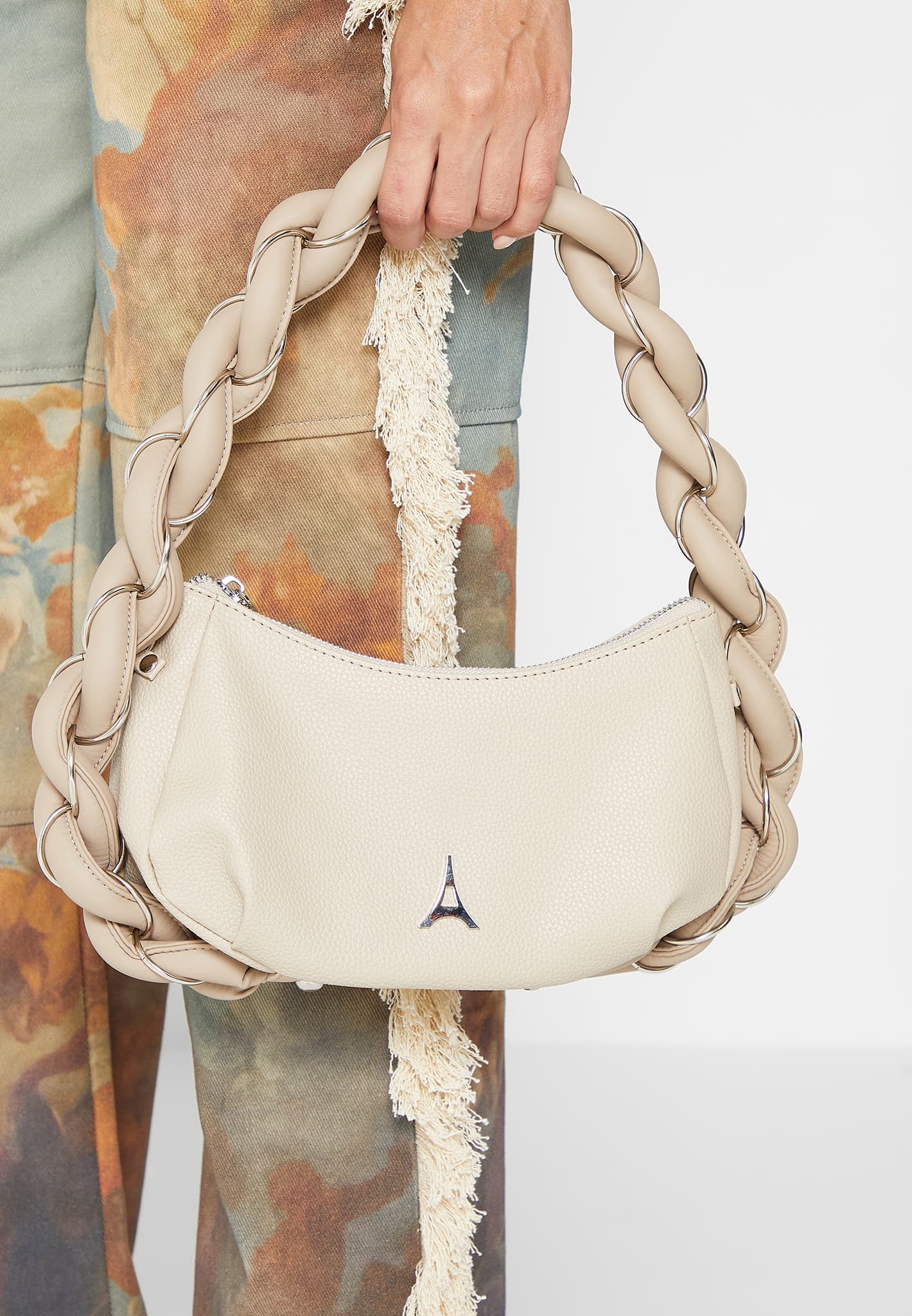 chain-plaited-rope-handbag-beige