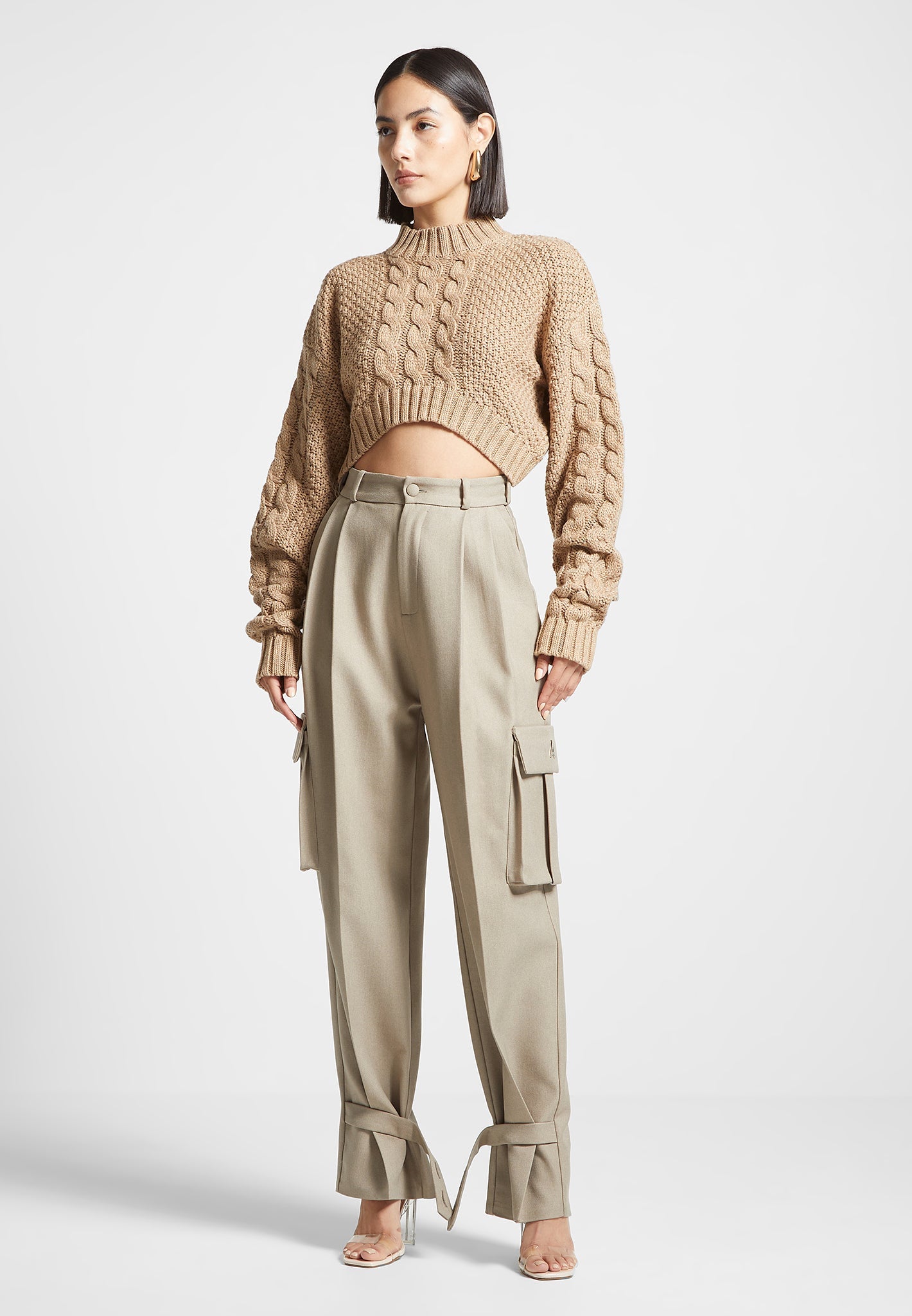 cropped-cable-knit-jumper-beige