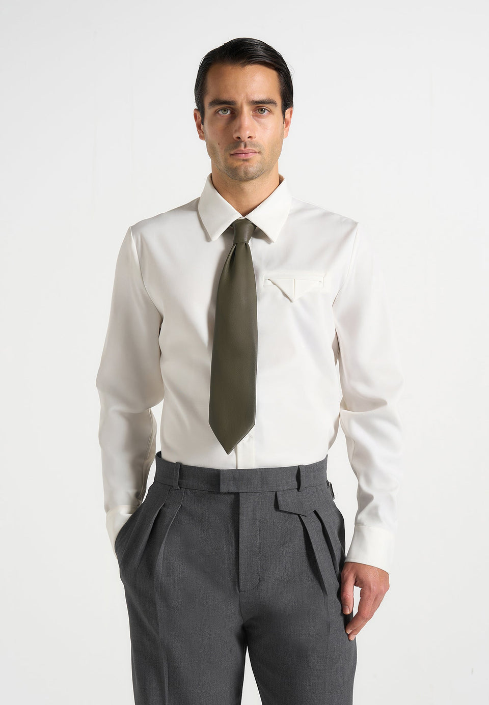 ash-leather-tie-sage