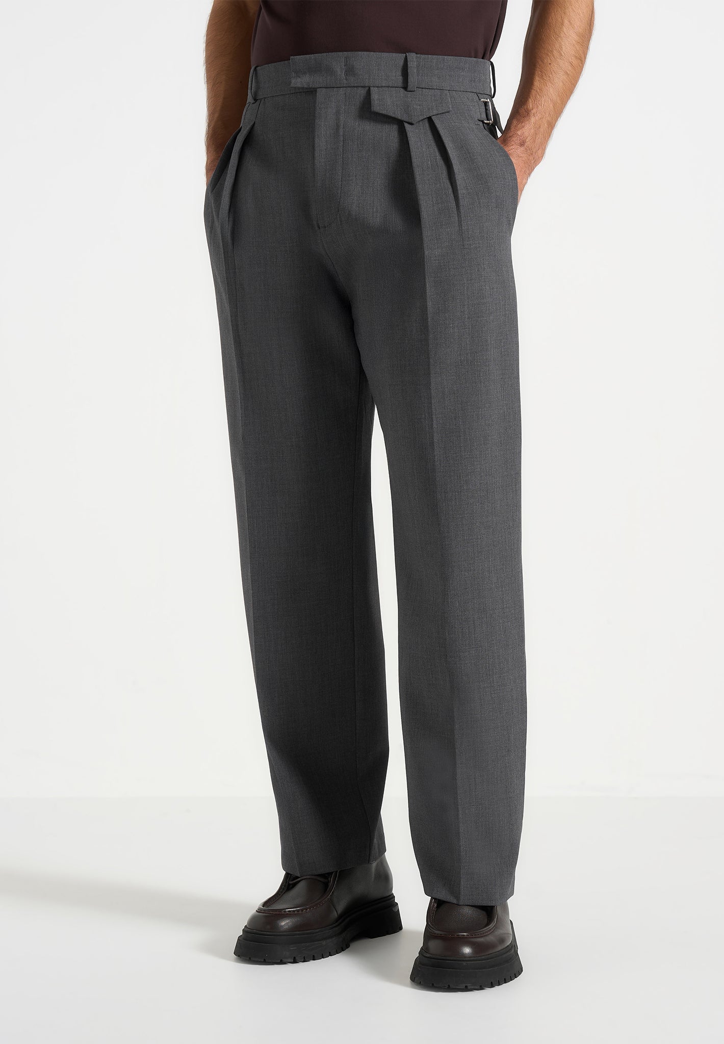 pierre-relaxed-fit-pleated-tailored-trousers-grey 