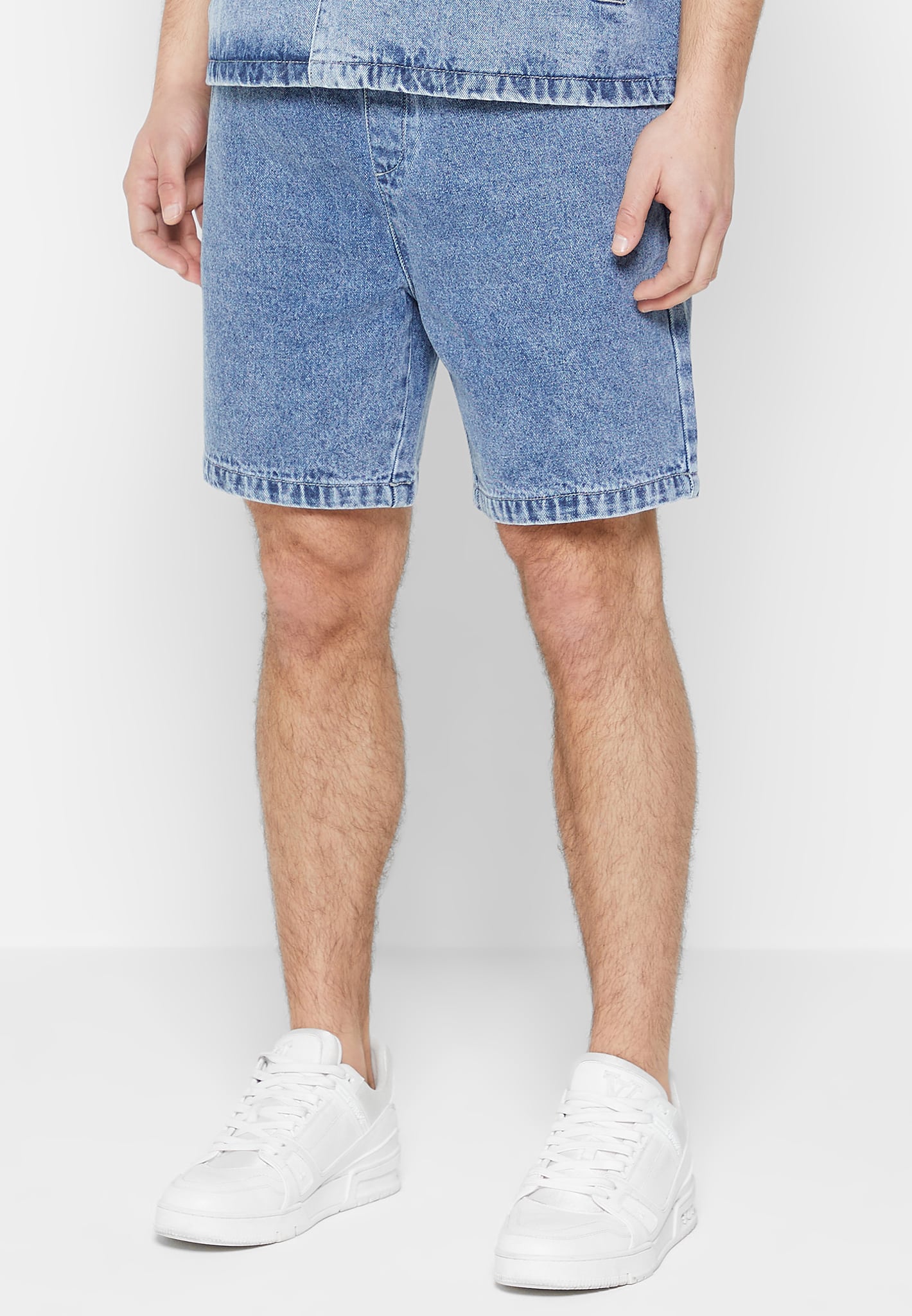 denim-shorts-mid-blue