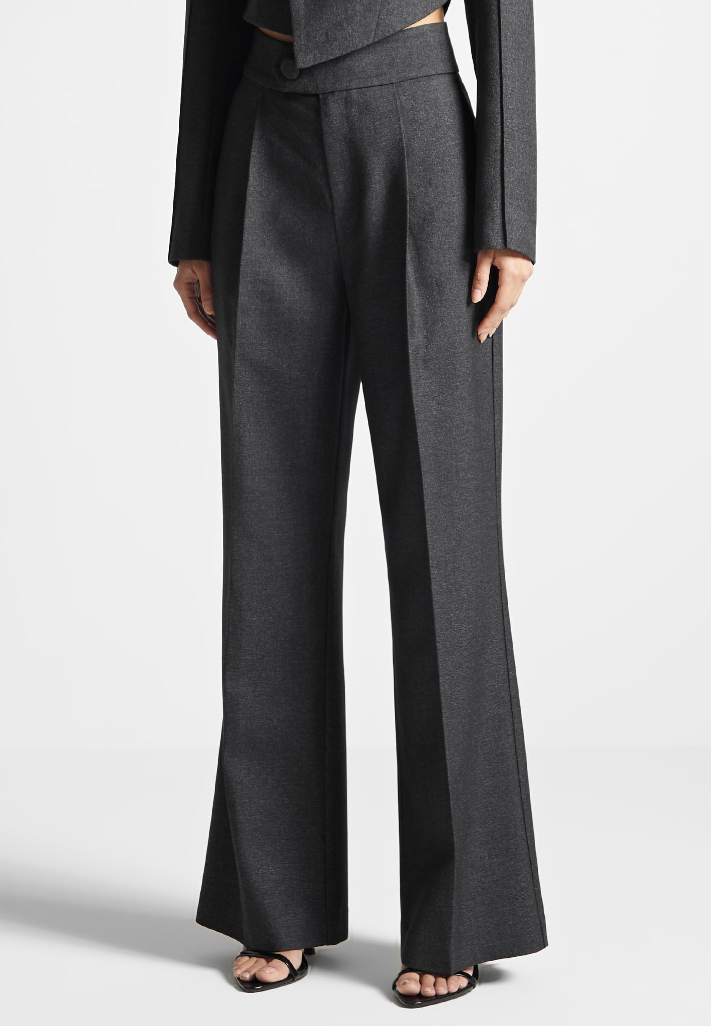high-waisted-tailored-trousers-dark-grey