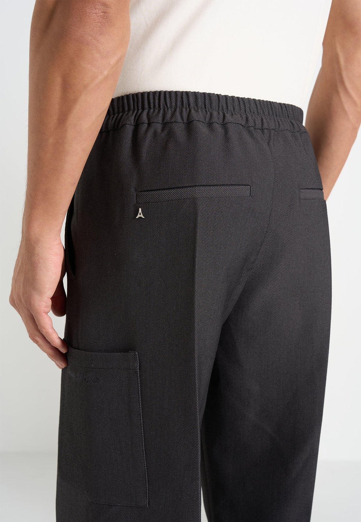 Luca - Relaxed Fit Pleated Pocket Trousers - Grey