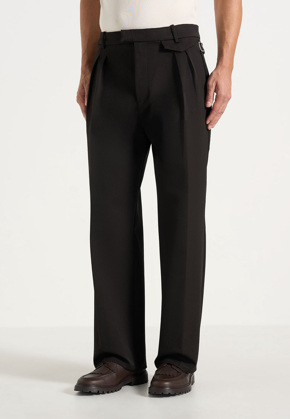 Pierre - Twin Pleat Tailored Trousers - Dark Brown