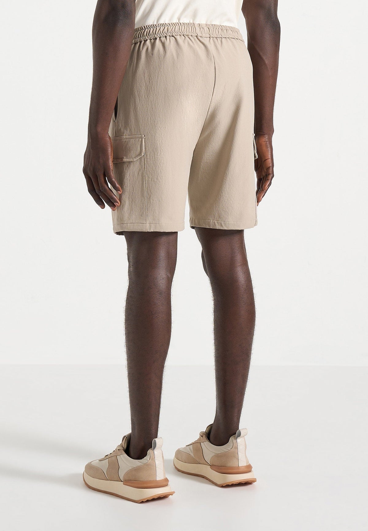 dimitri-technical-cargo-shorts-beige