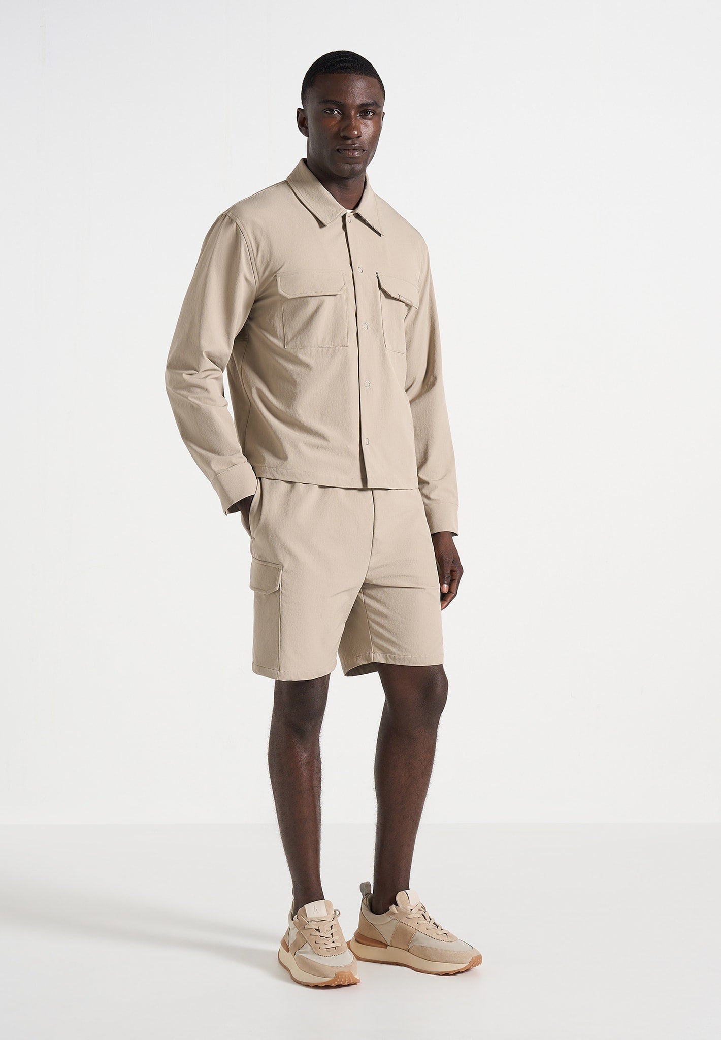 dimitri-technical-cargo-shorts-beige 