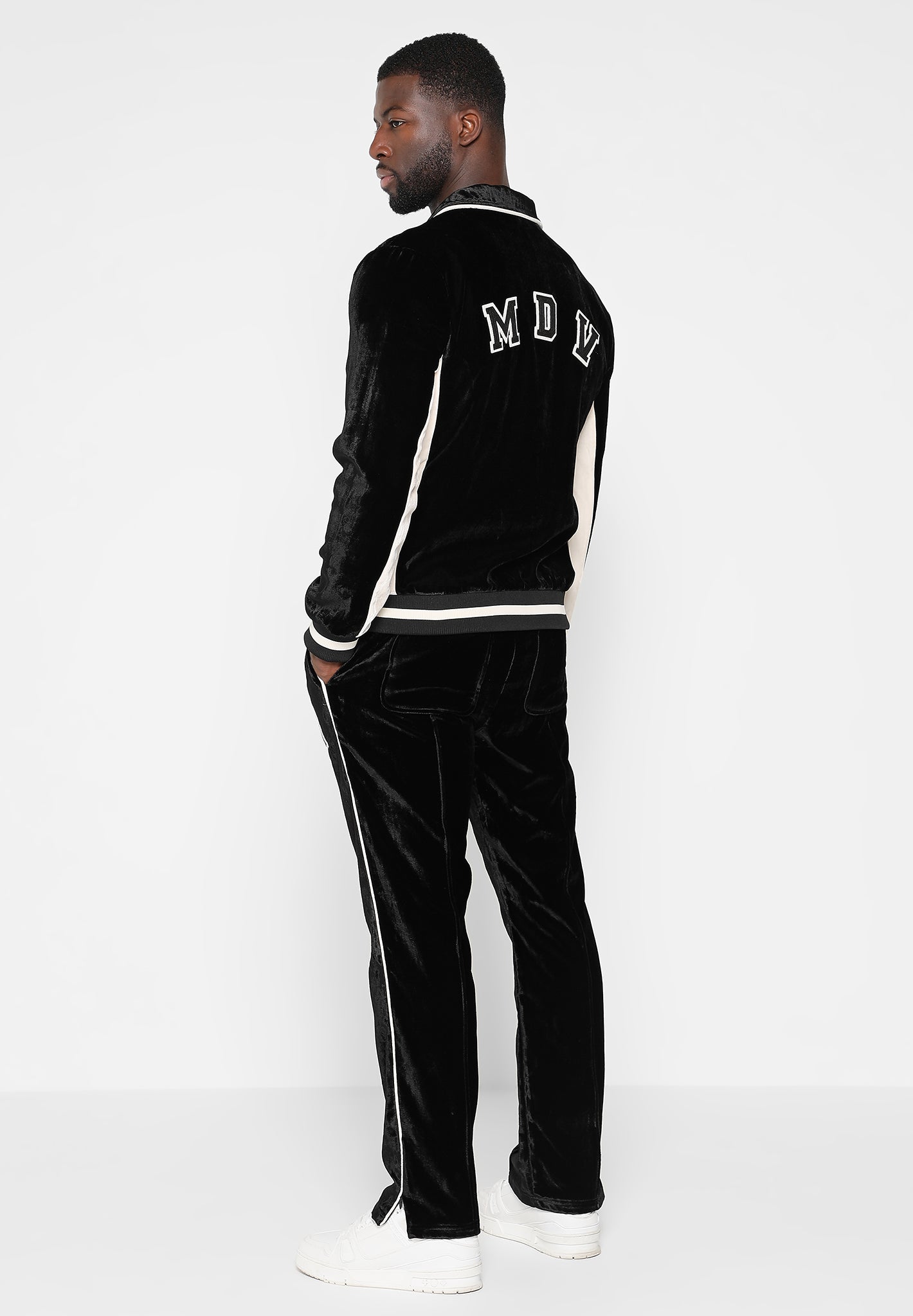 Mdv store black tracksuit