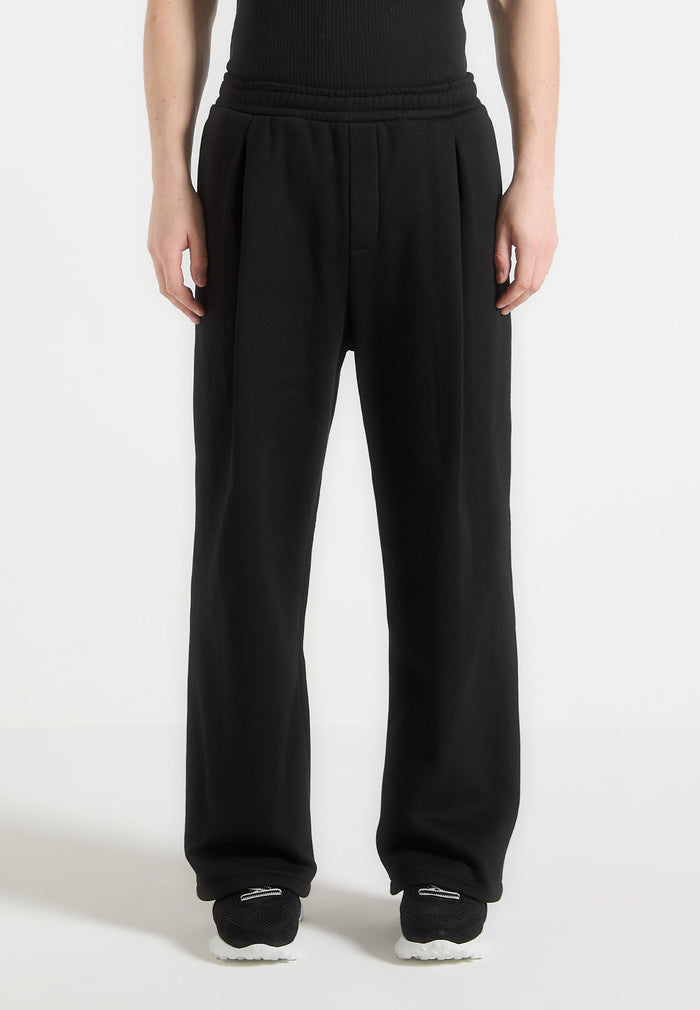 eternel-twin-pleated-relaxed-jogger-black