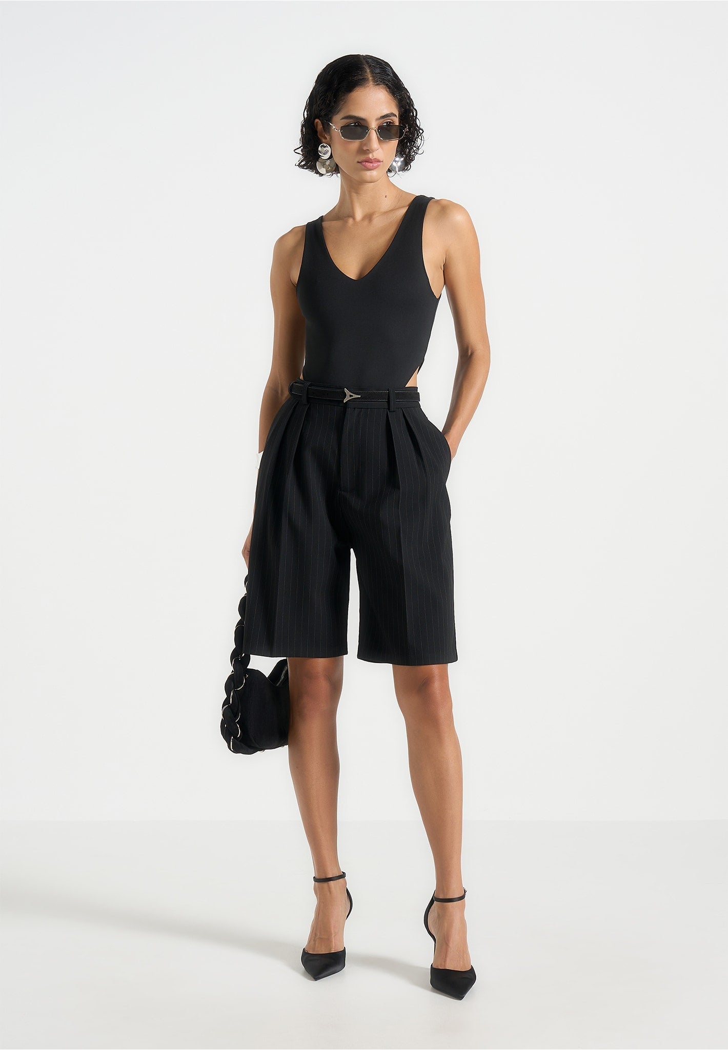 noa-v-neck-bodysuit-black 