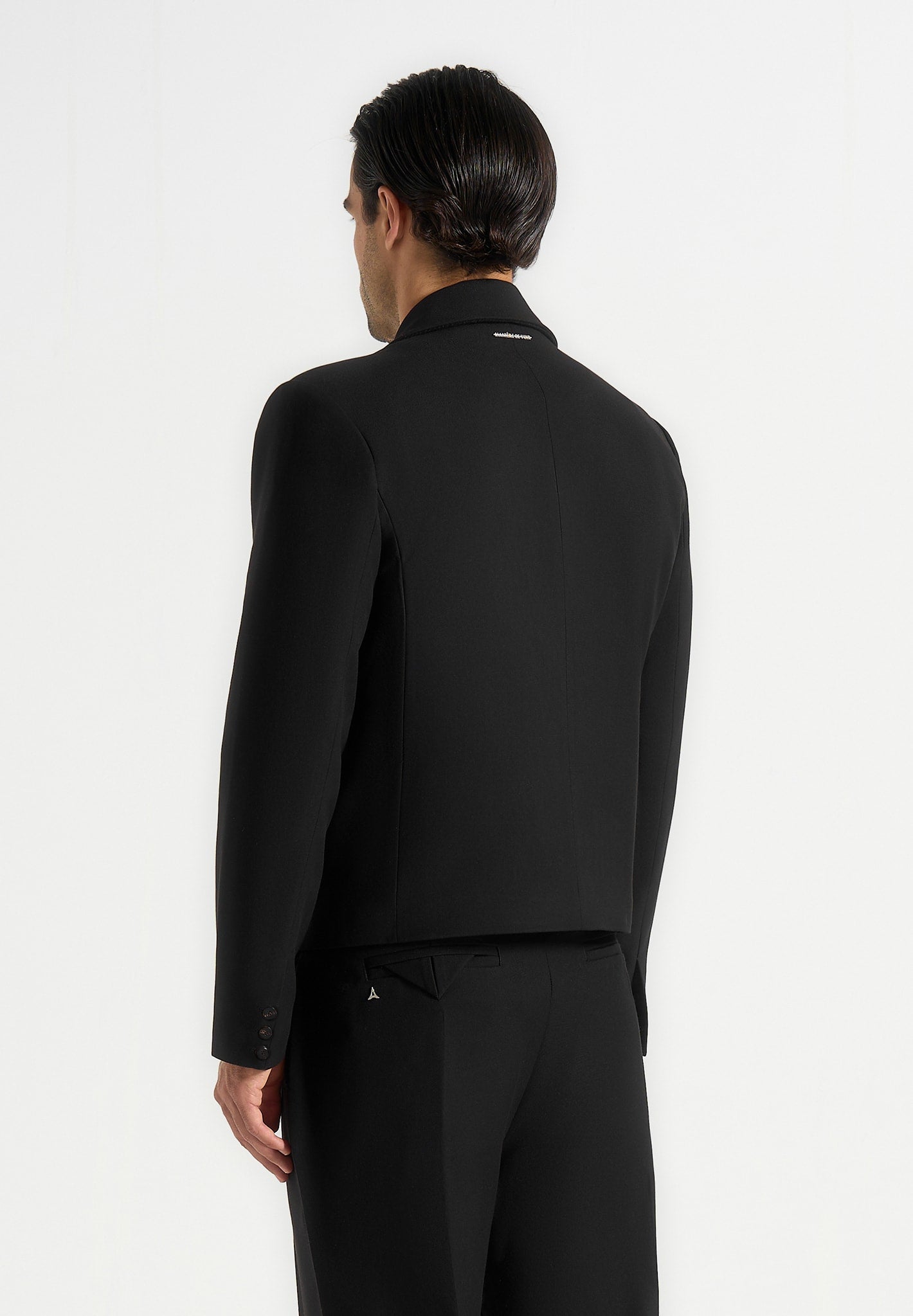 silas-tailored-cropped-blazer-black