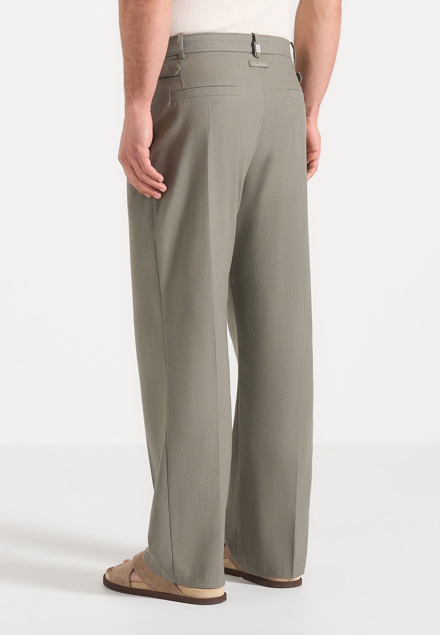 Dorian - Pleated Linen Pants - Khaki