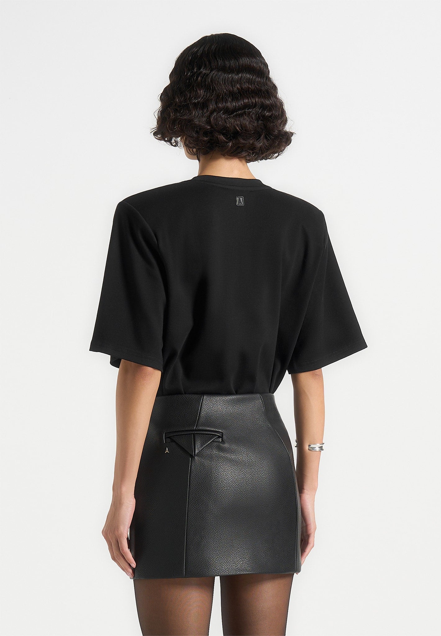 mia-wide-shoulder-bodysuit-t-shirt-black