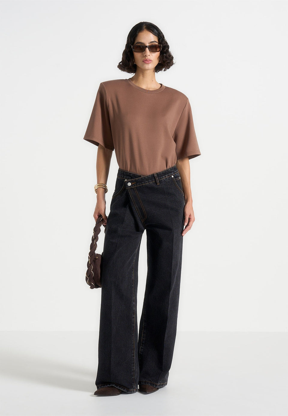 bs002-wide-shoulder-bodysuit-t-shirt-brown
