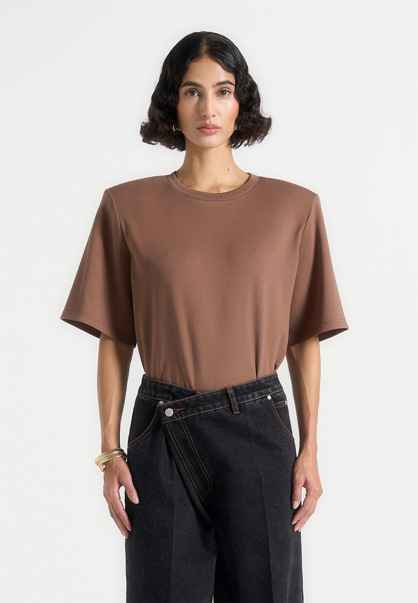 bs002-wide-shoulder-bodysuit-t-shirt-brown 