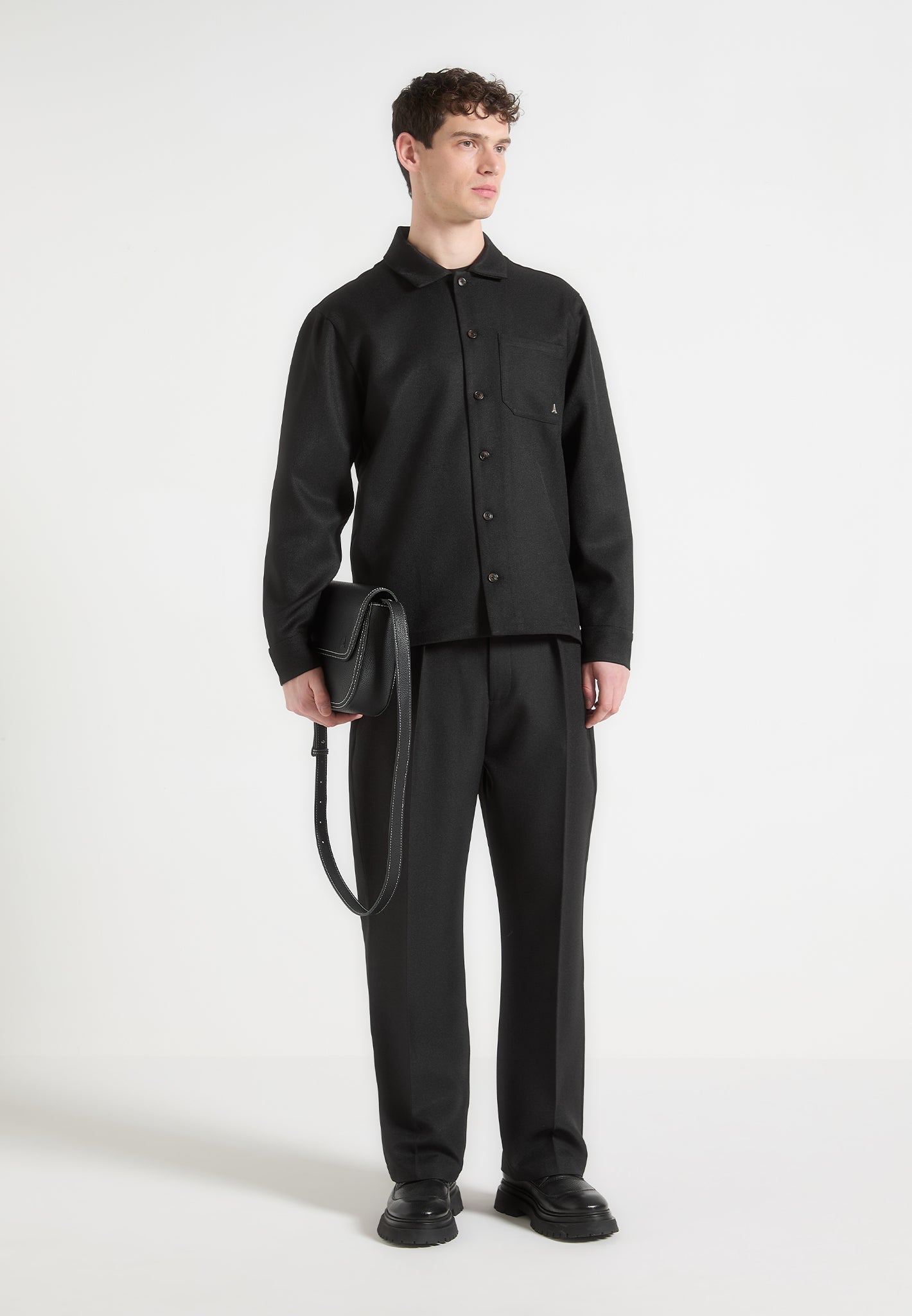 Yann - Tailored Overshirt - Black