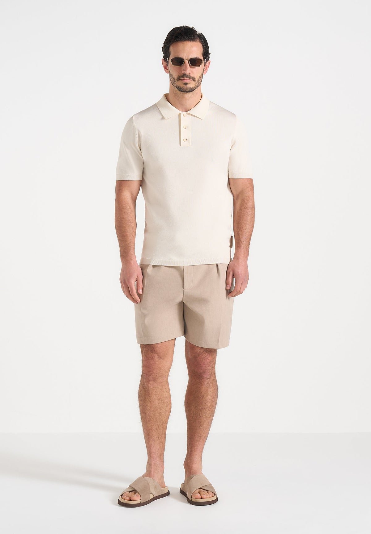 marin-tailored-pleated-shorts-beige