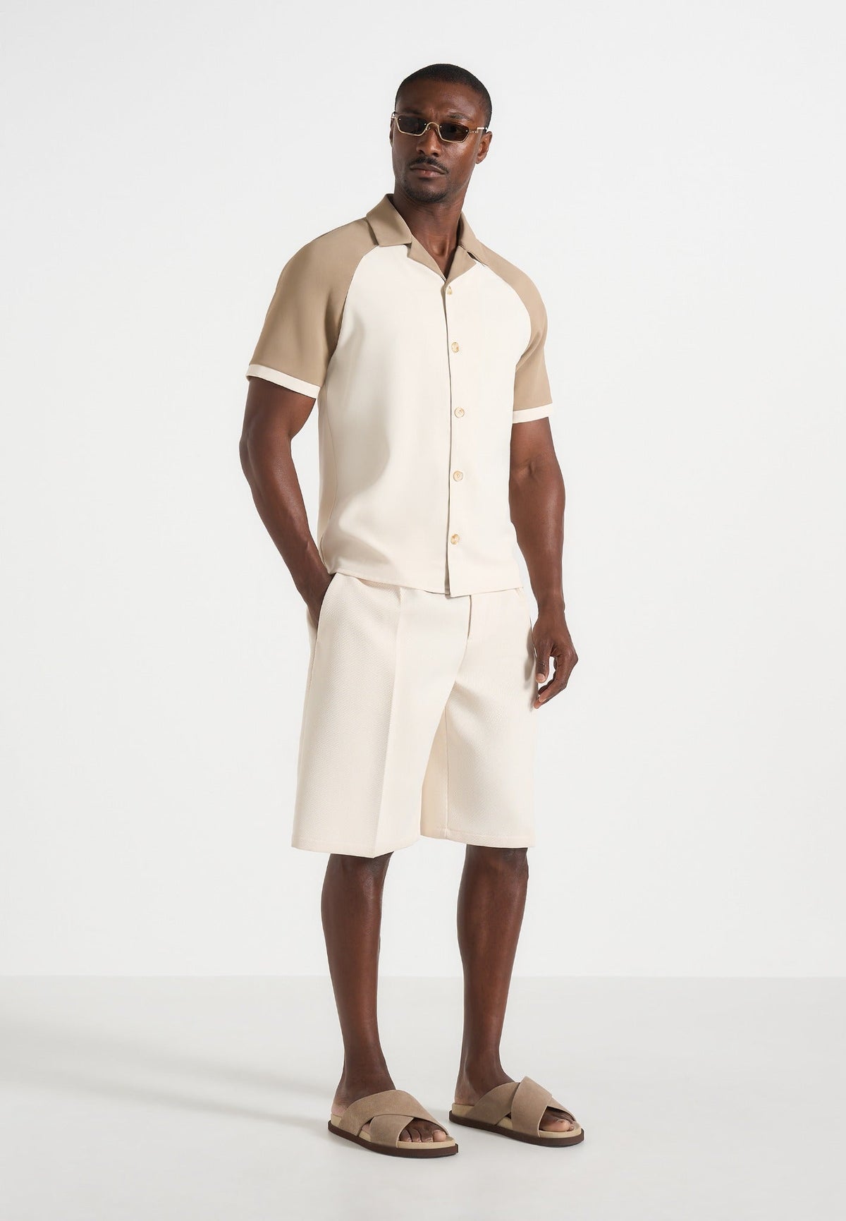 Salim - Contrast Raglan Shirt - Cream/Taupe