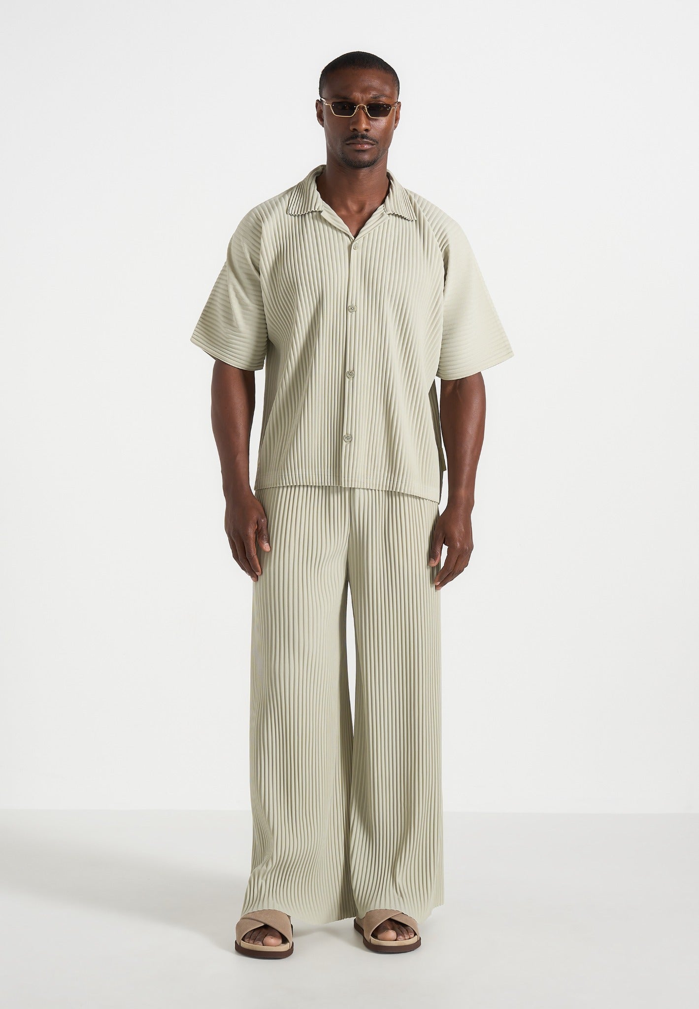 jonas-pleated-wide-leg-trousers-sage 