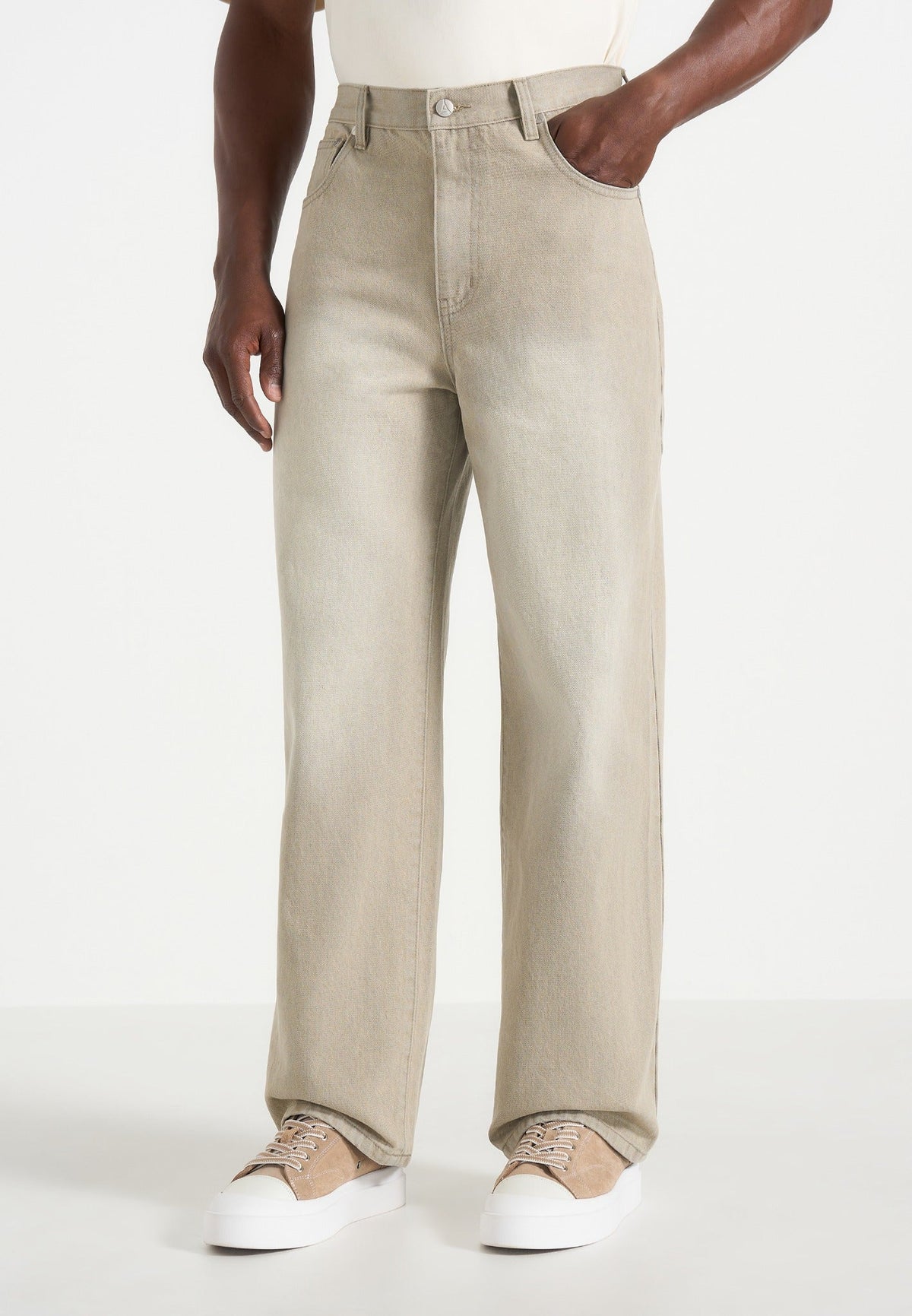DN002 - Relaxed Fit Denim Jeans - Beige