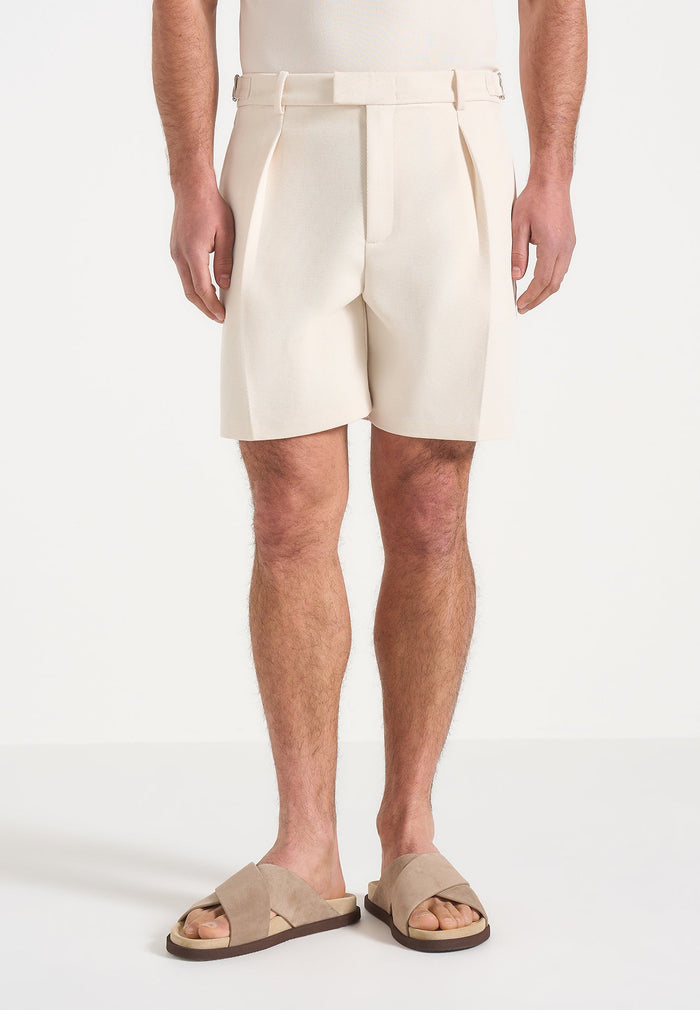 marin-tailored-pleated-shorts-cream