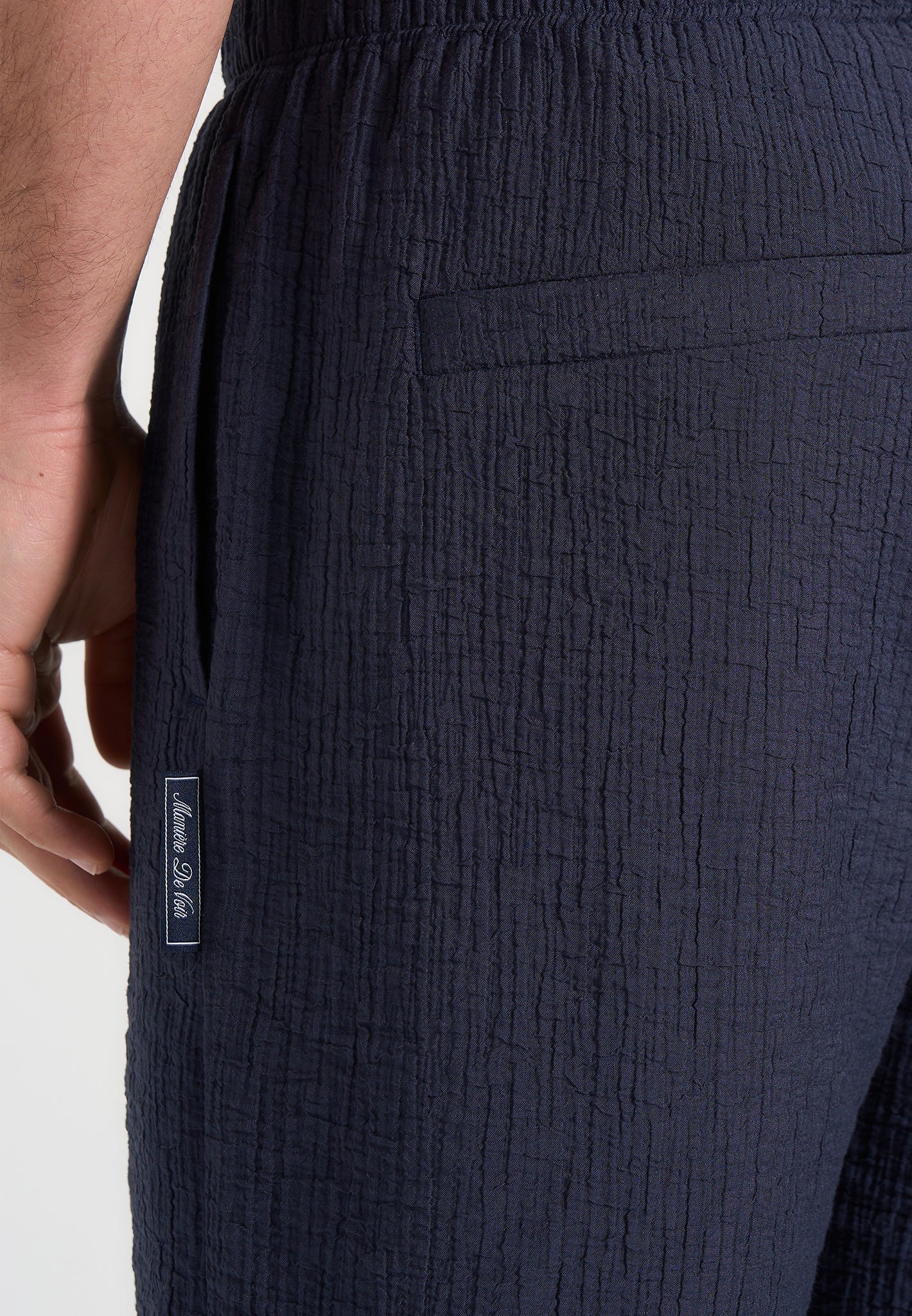 ari-unisex-textured-shorts-navy