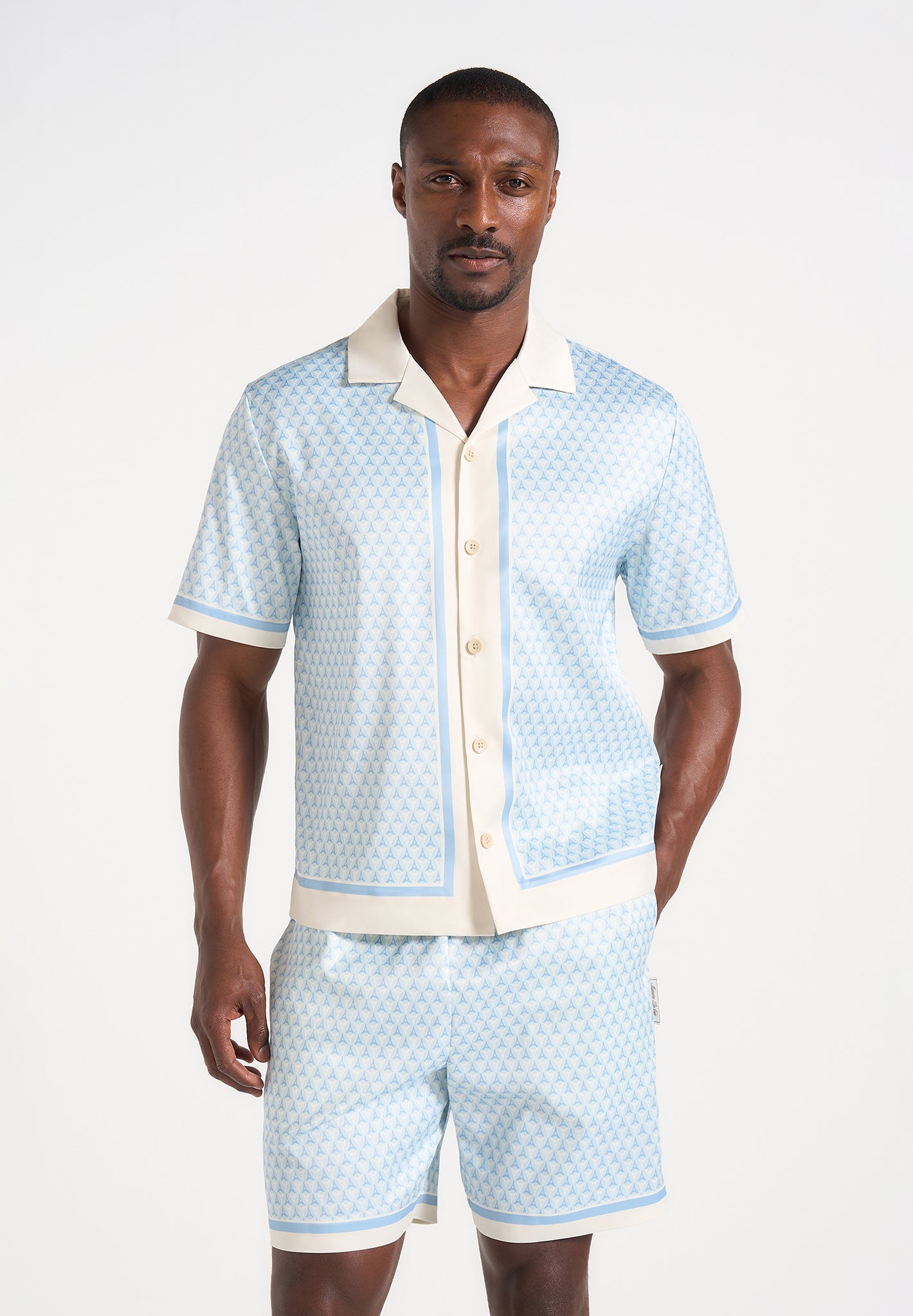 idriss-eiffel-monogram-resort-shirt-pale-blue 