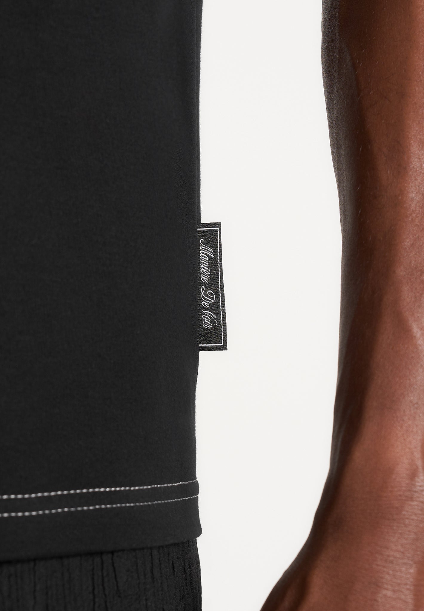 Joris - Whipstitch Pocket Detail T-Shirt - Black