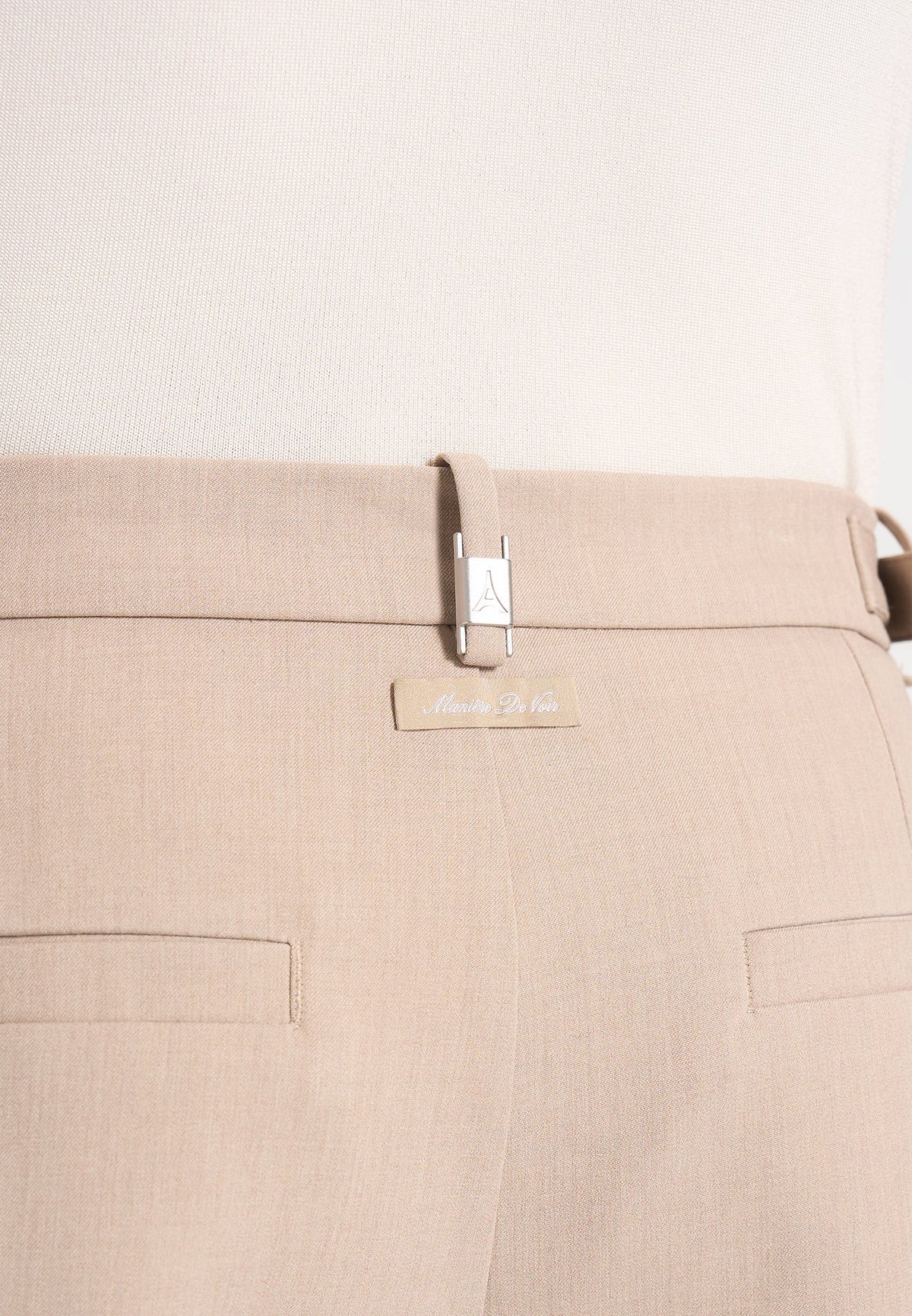 marin-tailored-pleated-shorts-beige