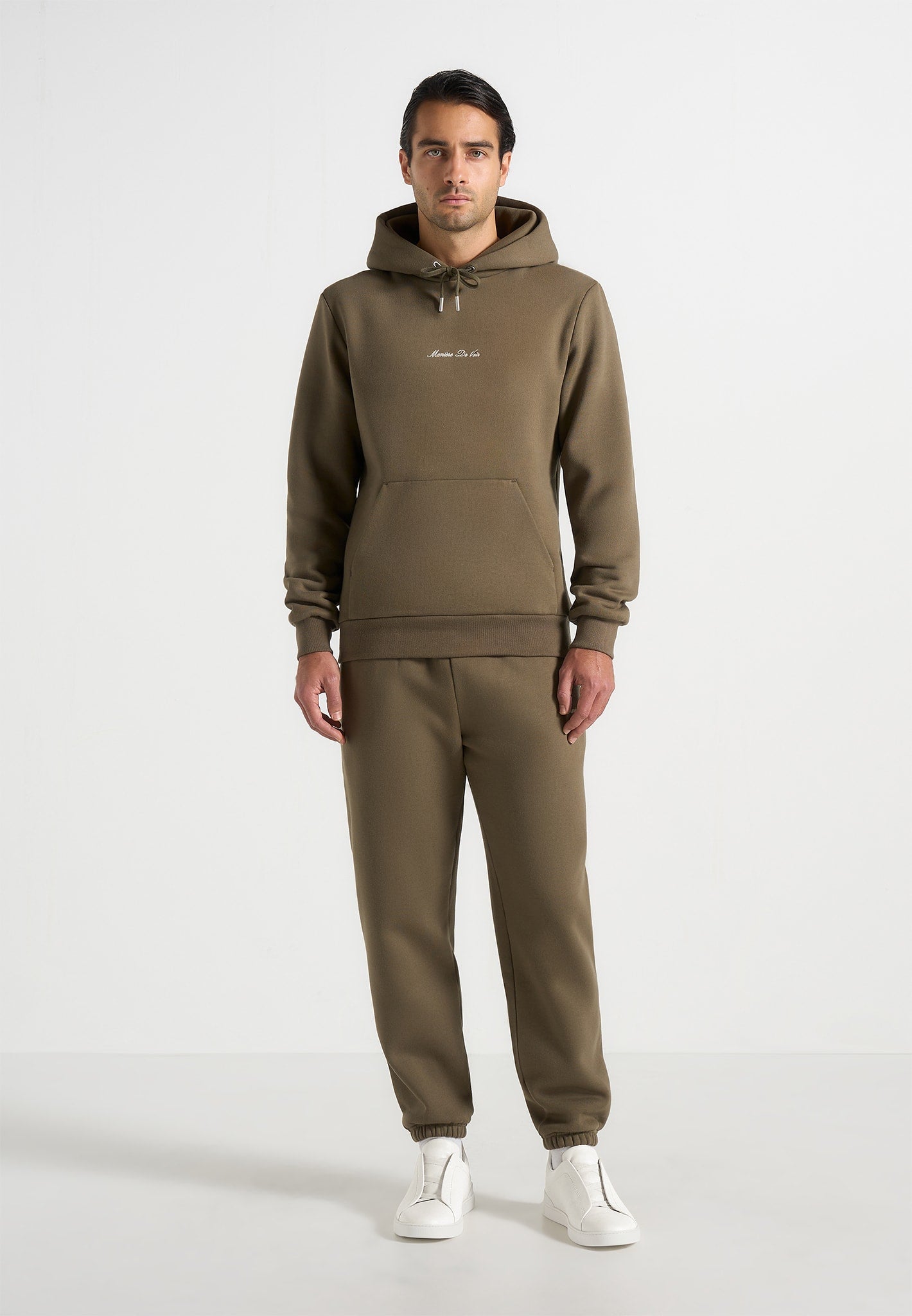 js004-signature-regular-fit-hoodie-olive 