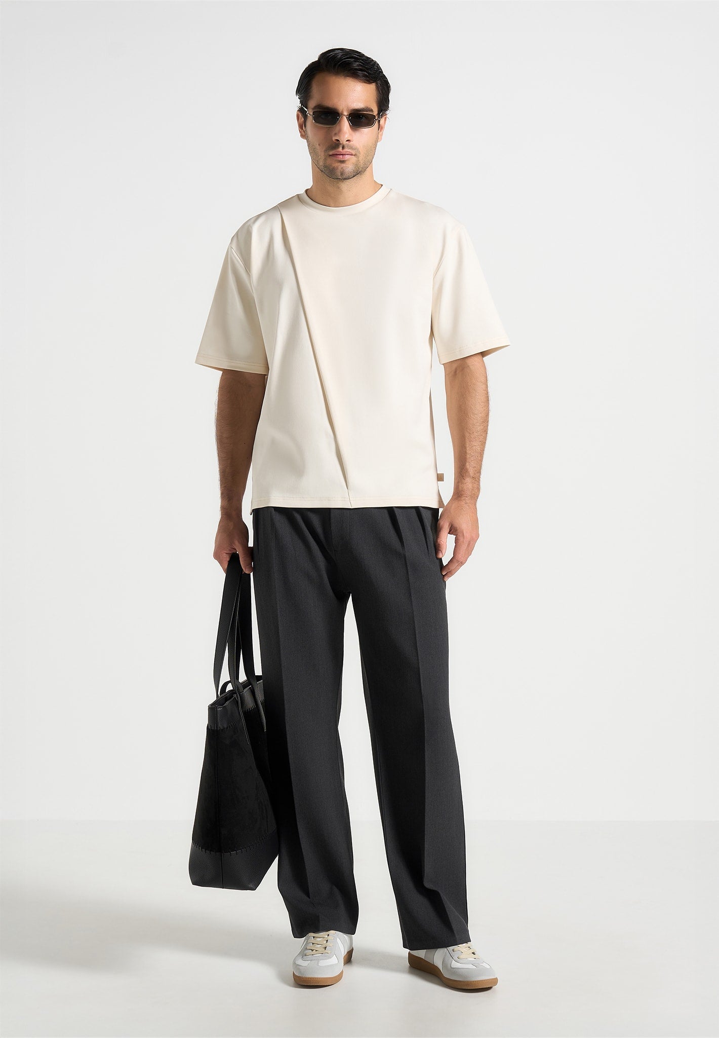 hugo-relaxed-fit-t-shirt-with-pleat-cream