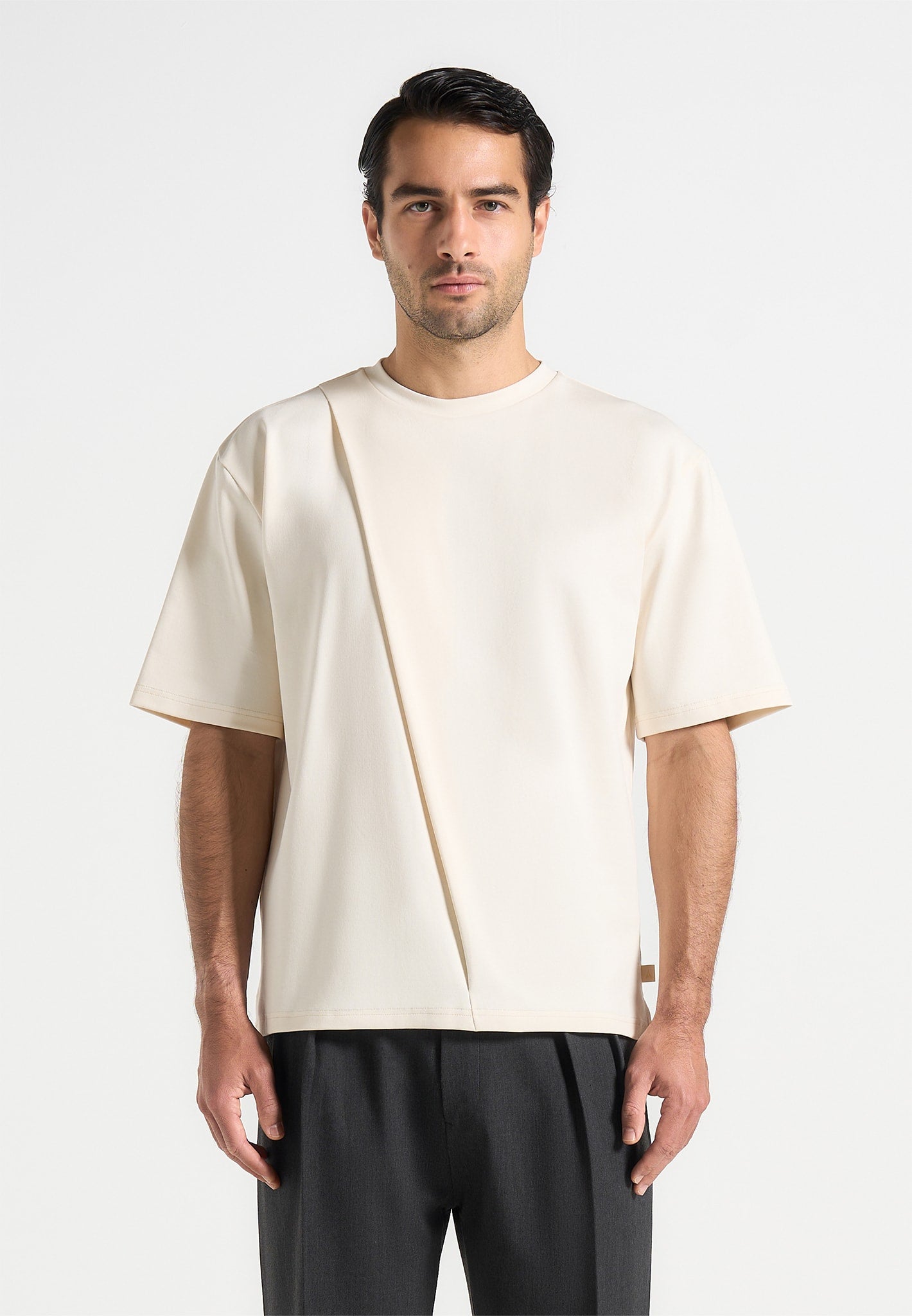 hugo-relaxed-fit-t-shirt-with-pleat-cream