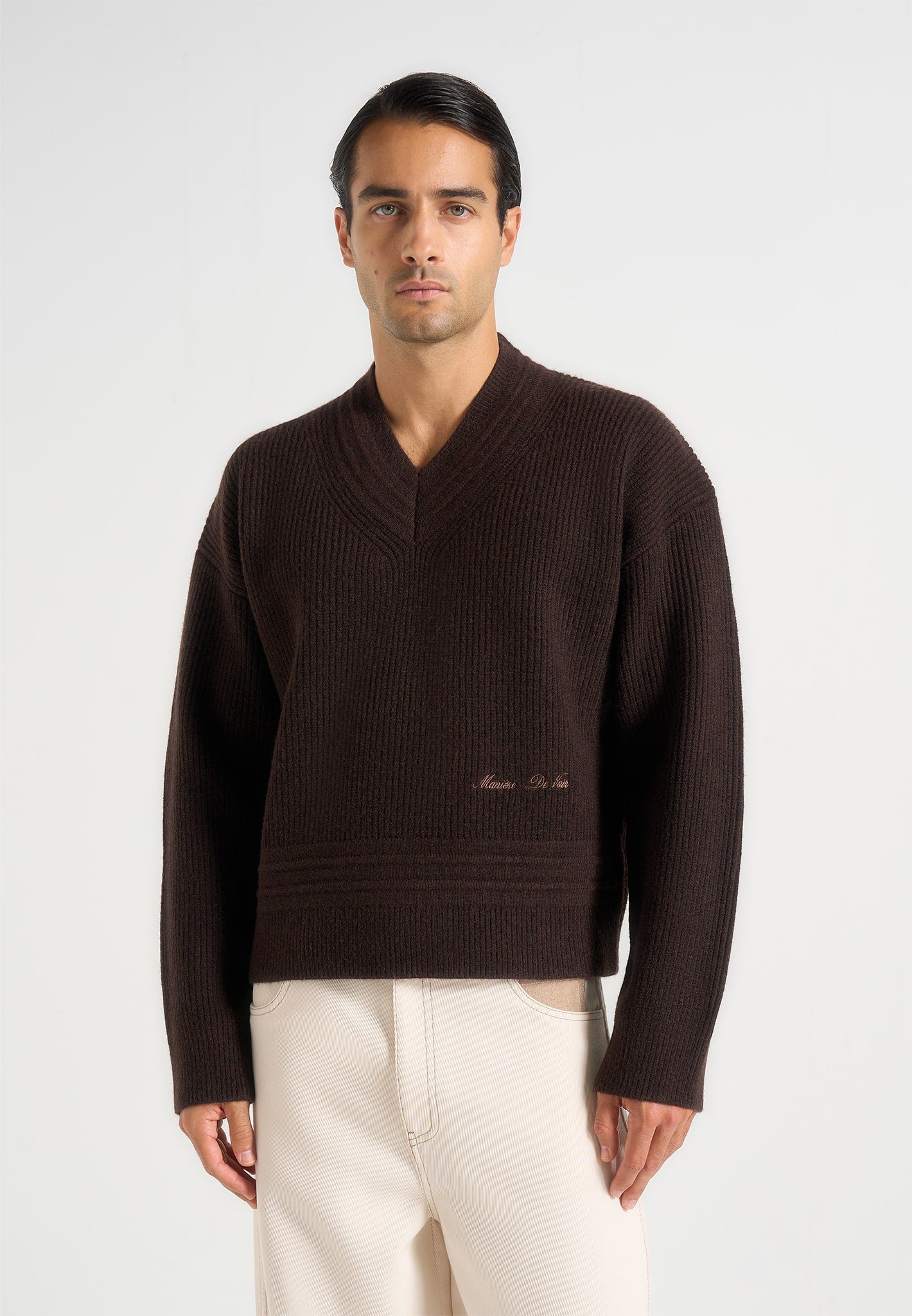 remi-v-neck-signature-knit-jumper-brown 