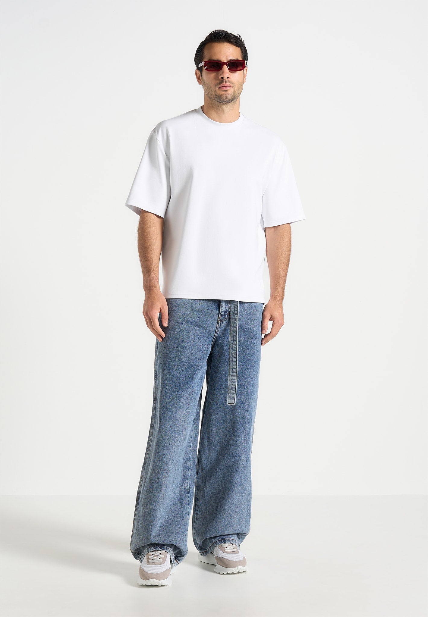 ts007-relaxed-fit-cotton-t-shirt-white