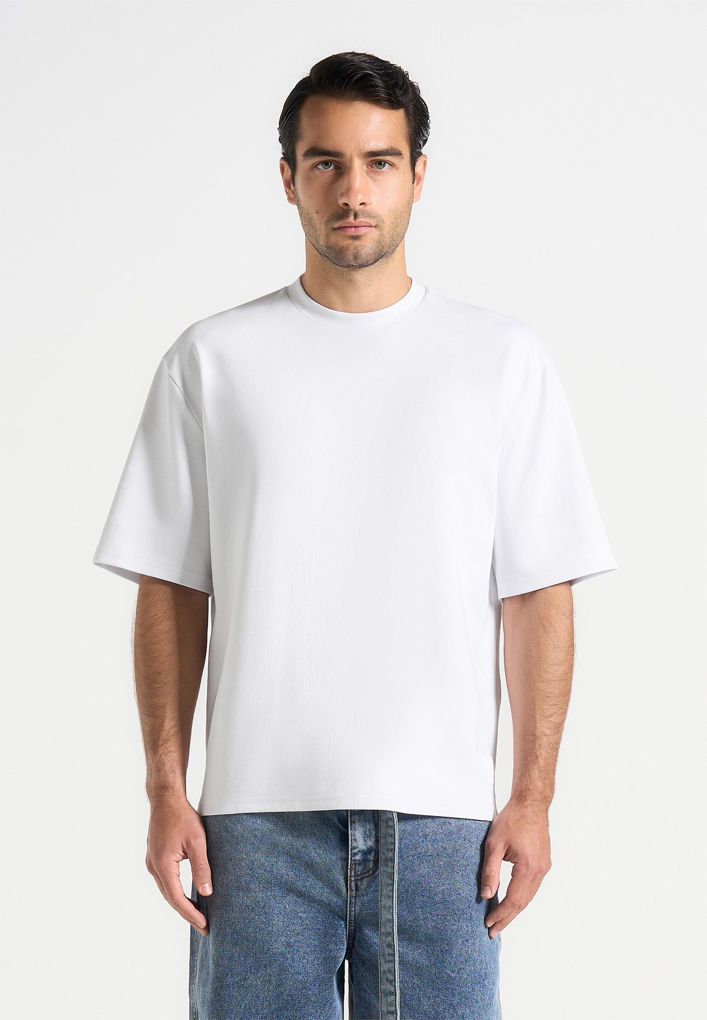 ts007-relaxed-fit-cotton-t-shirt-white