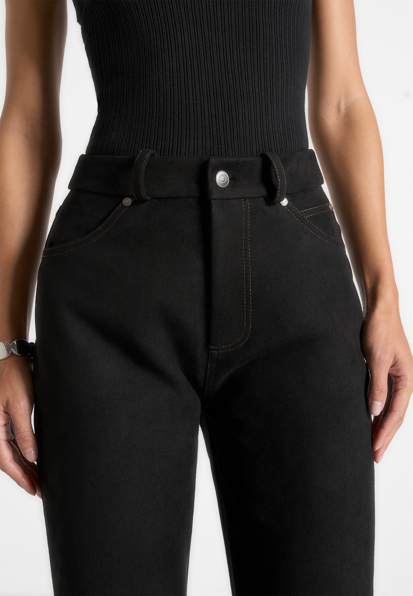 Kalie - Suede Boyfriend Jeans - Black