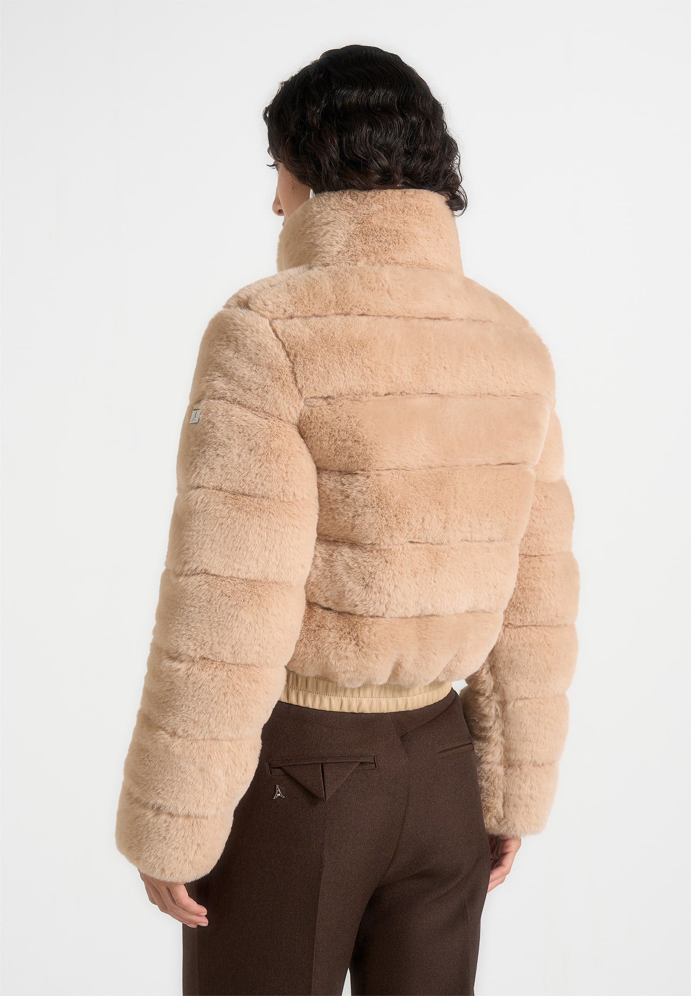 Ama - Plush Ribbed Jacket with Neck Scarf - Beige