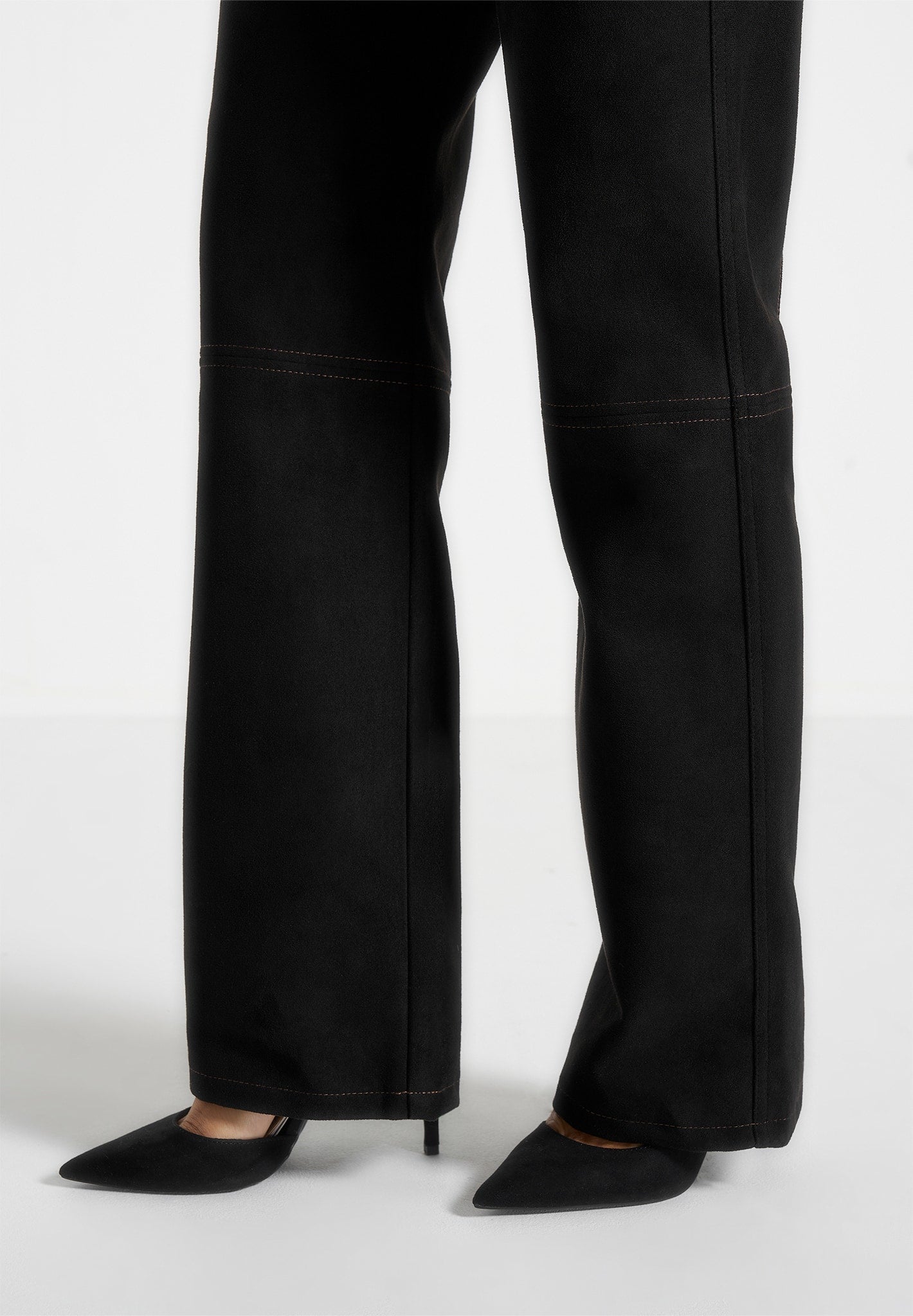 Kalie - Suede Boyfriend Jeans - Black