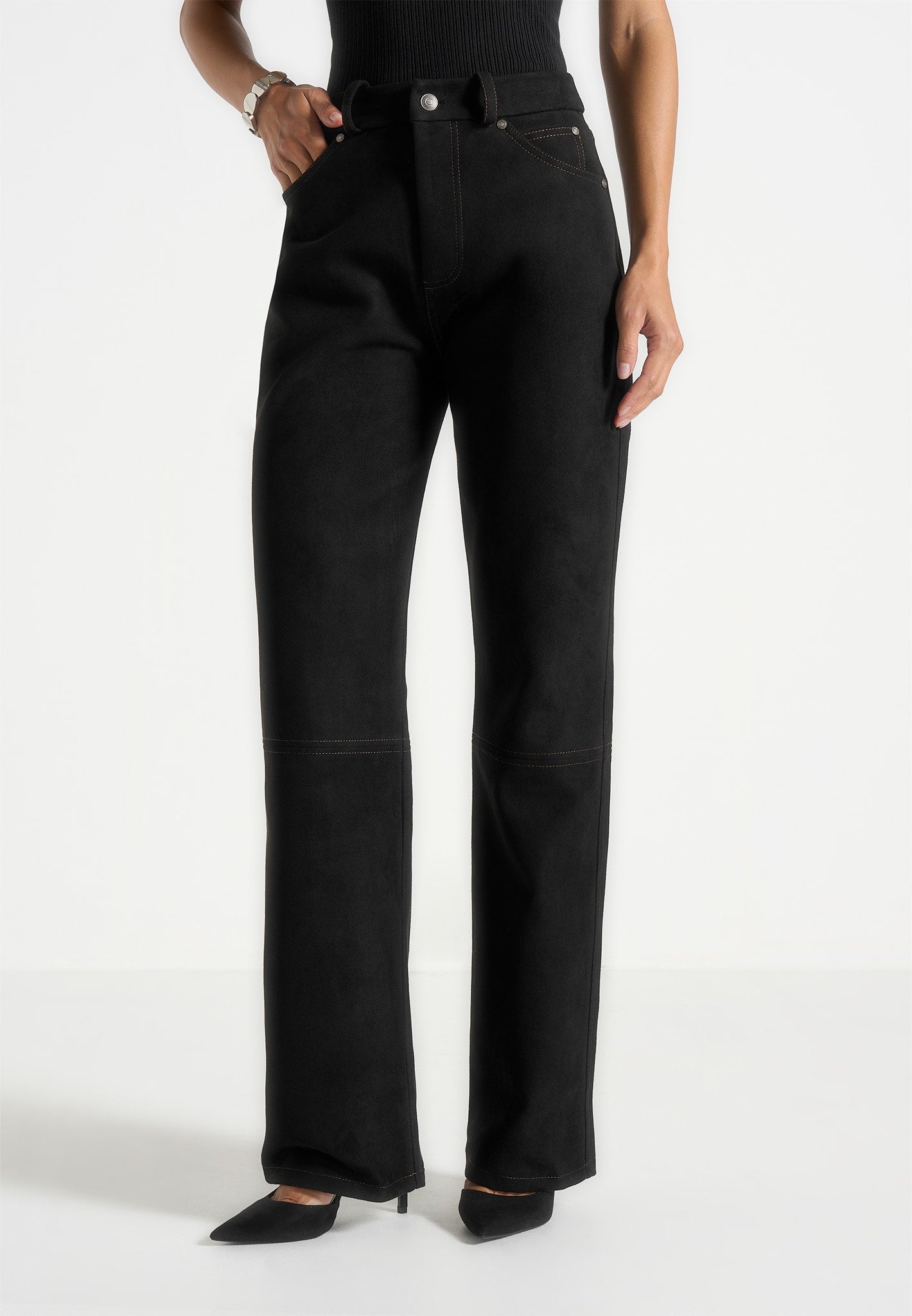 Kalie - Suede Boyfriend Jeans - Black 