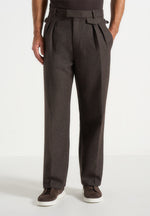 Pierre - Relaxed Fit Melange Pleated Tailored Trousers - Brown